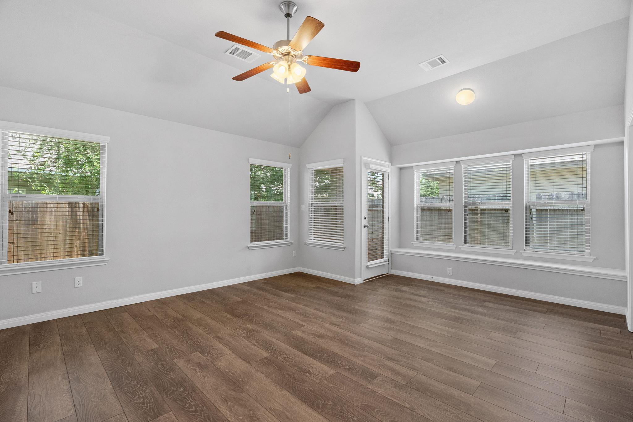 410 Tilly Ln, Buda, TX 78610