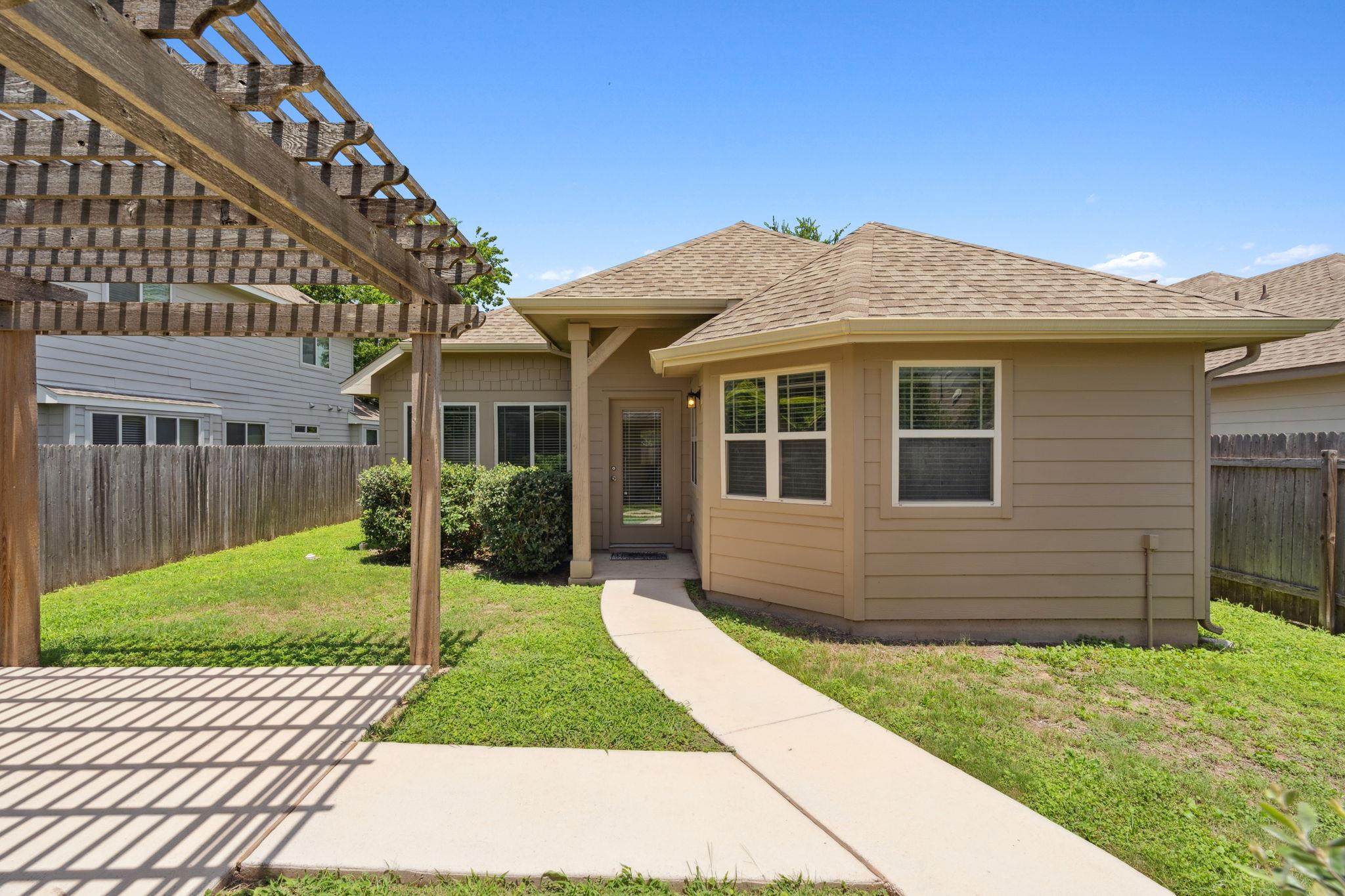 410 Tilly Ln, Buda, TX 78610