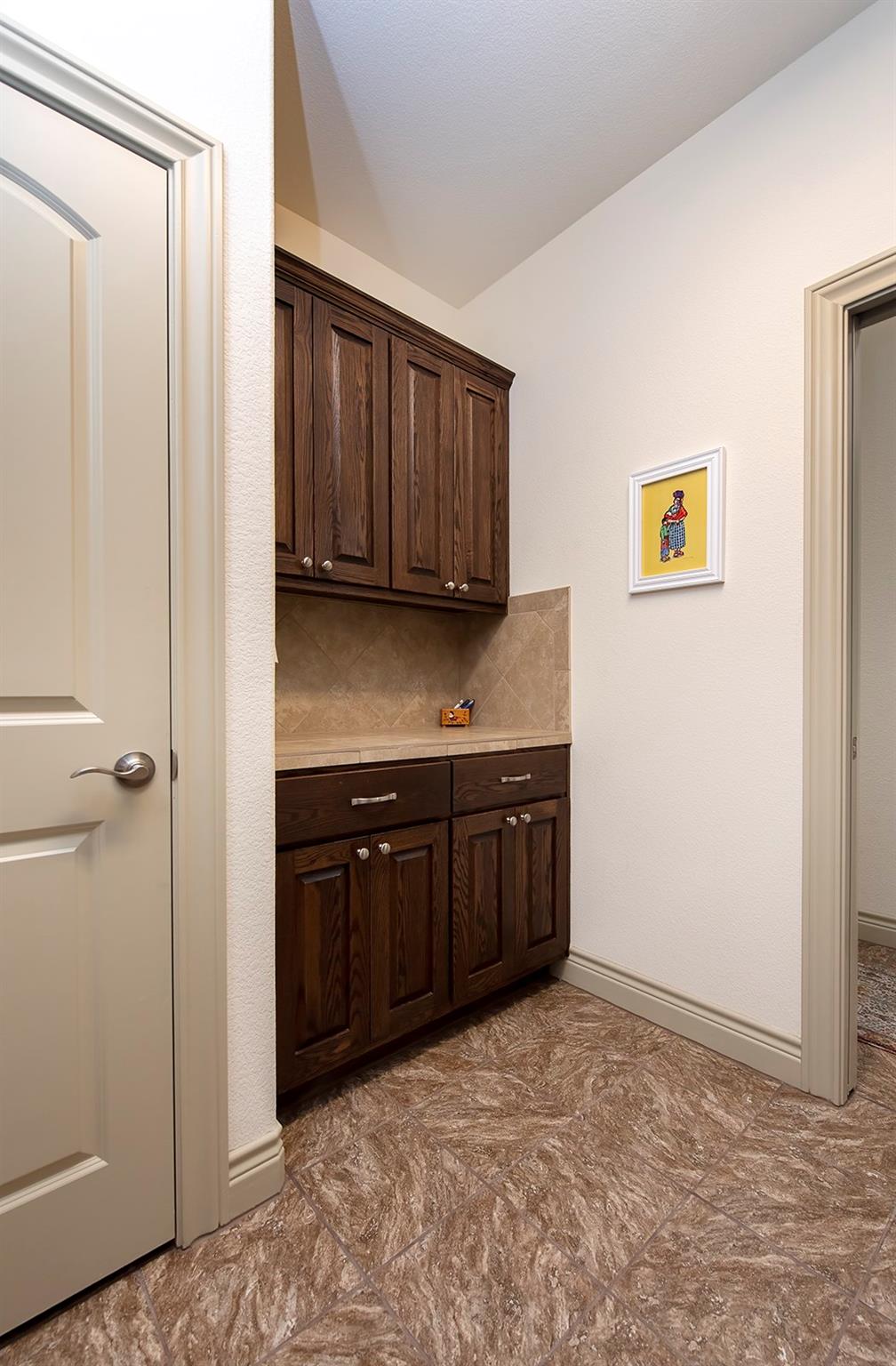 213 Acker Rd, Georgetown, TX 78633