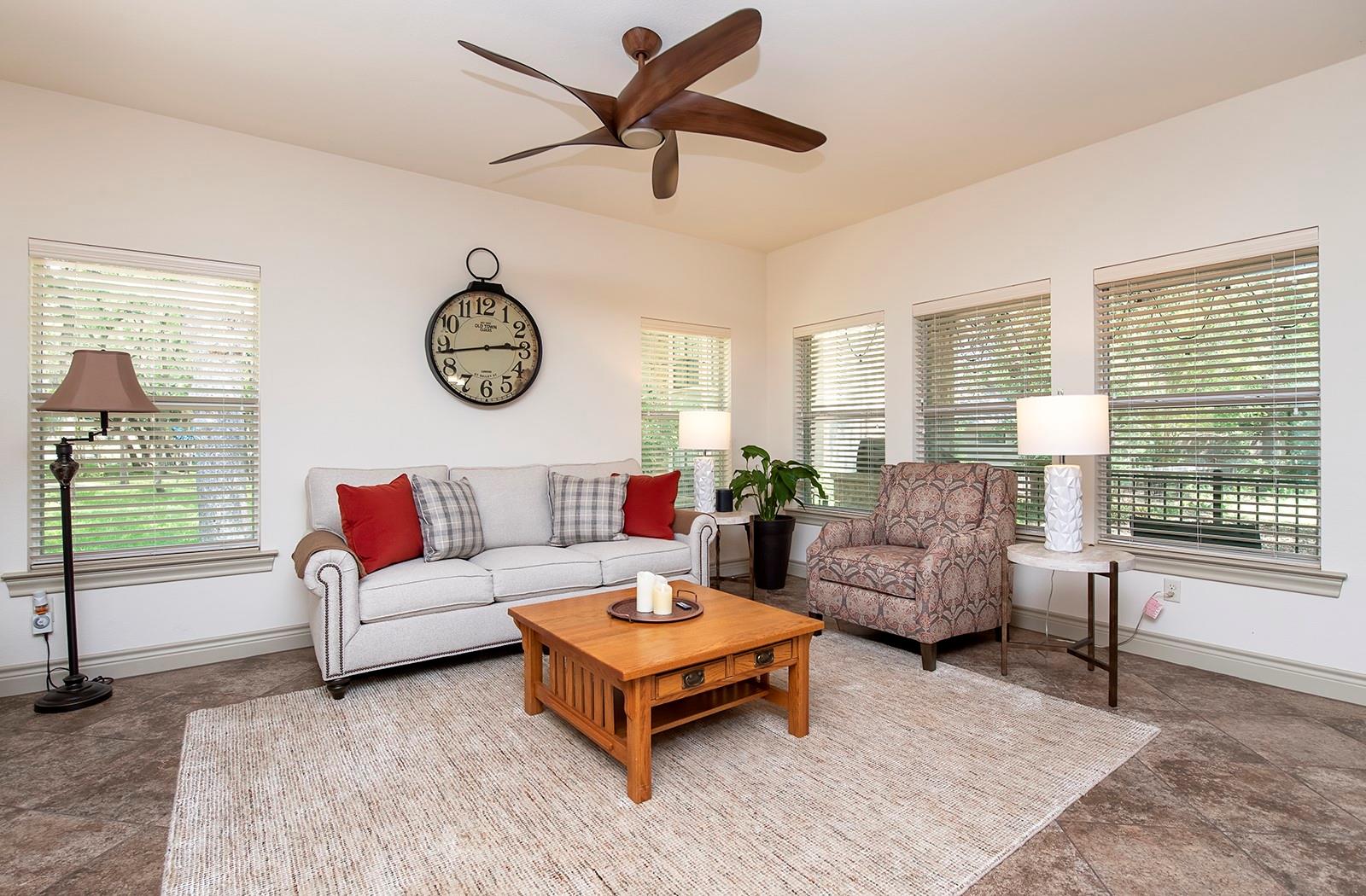 213 Acker Rd, Georgetown, TX 78633