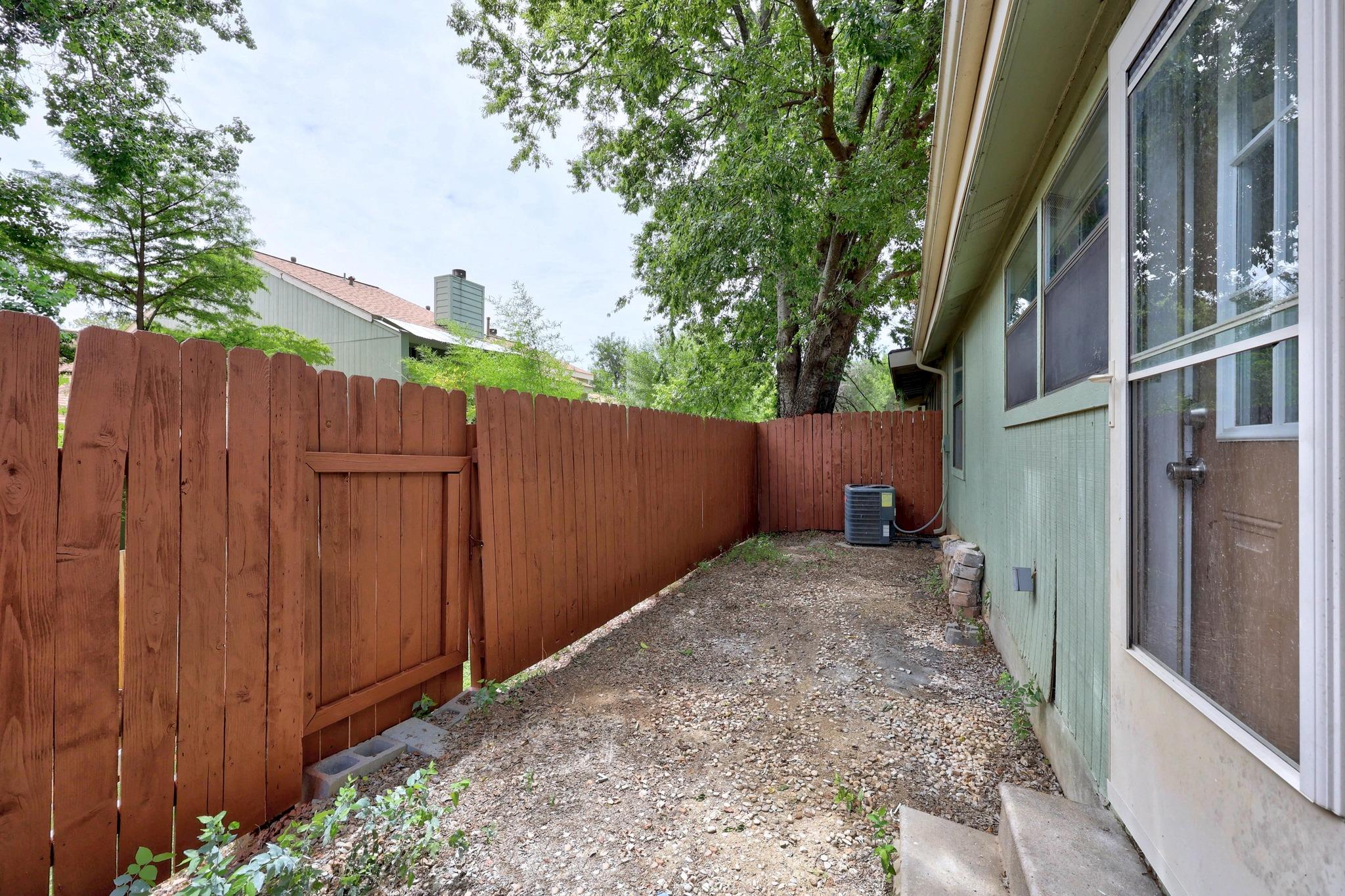 500 Hesters Crossing Rd # 411, Round Rock, TX 78681