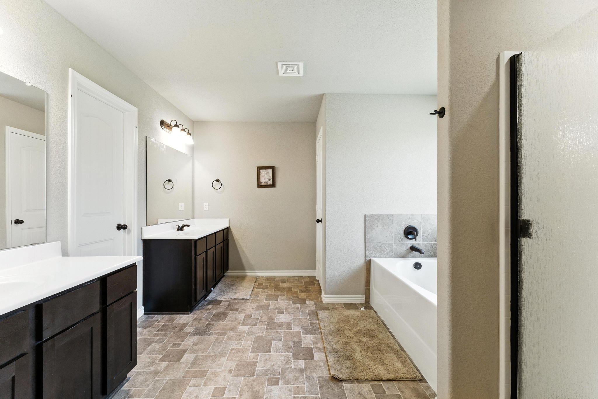 6701 John Adair Dr, Killeen, TX 76549