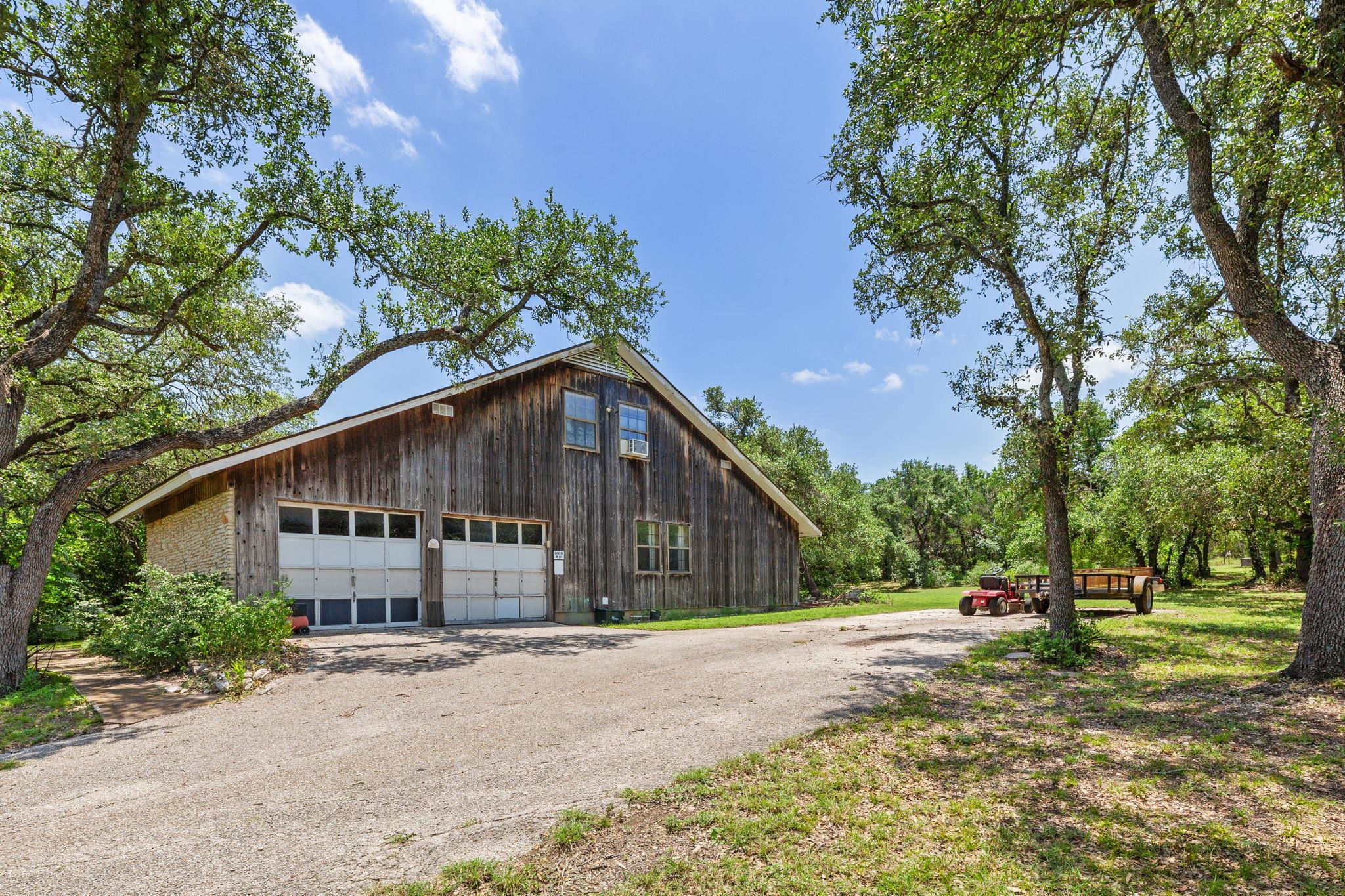 9005 Dorella Ln, Austin, TX 78736