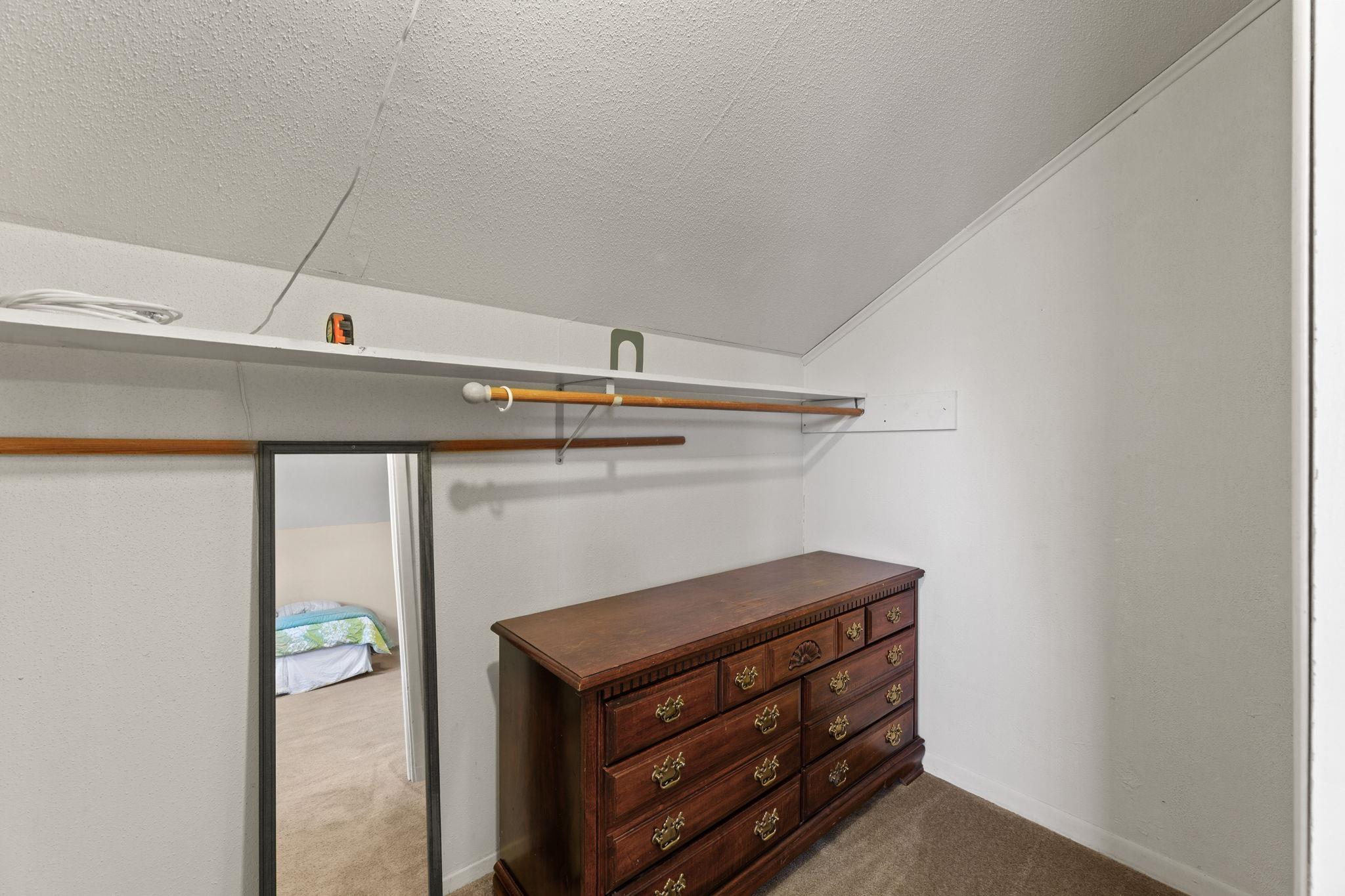 9005 Dorella Ln, Austin, TX 78736