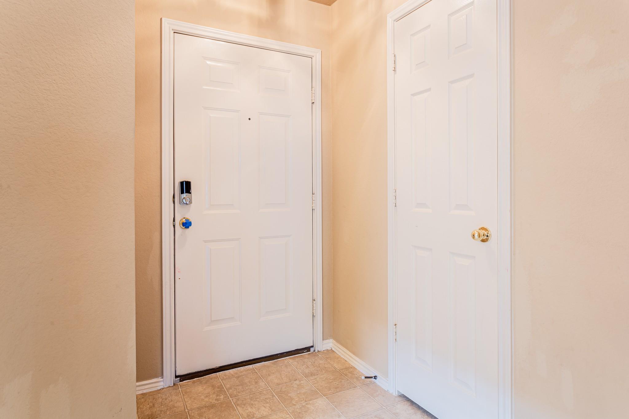 2724 Amberglow Ct, Round Rock, TX 78665