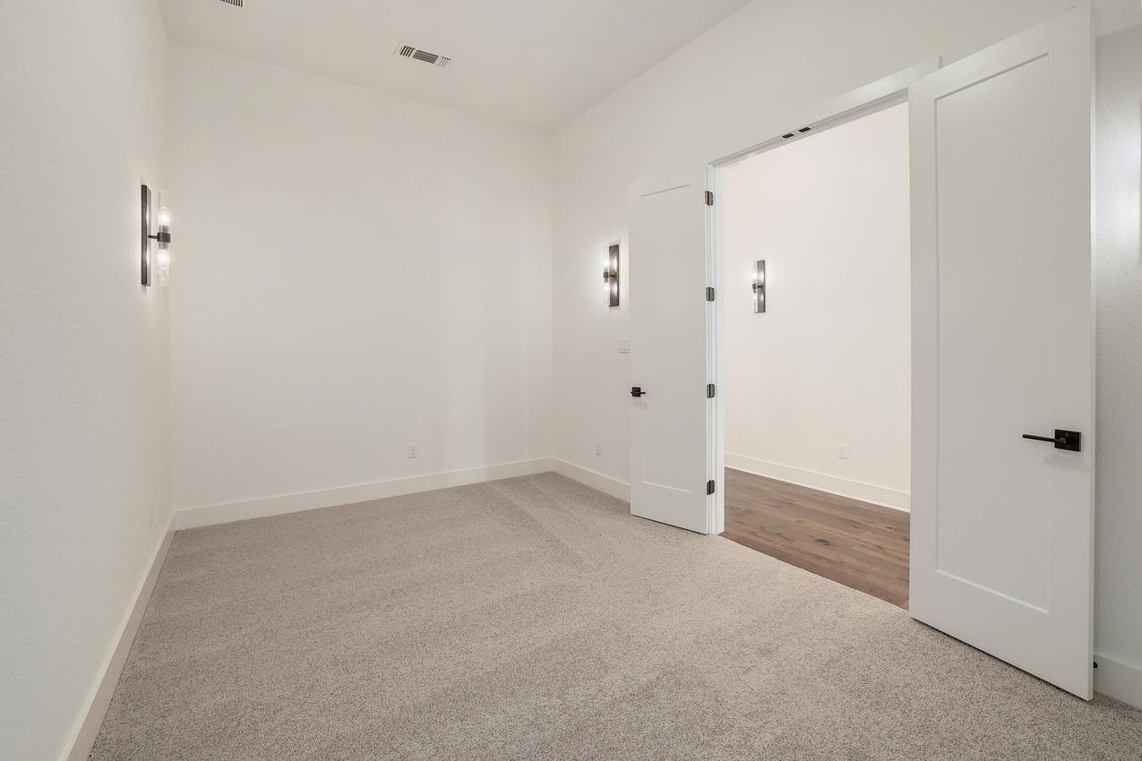 1604 Lilly Grace Bnd, Leander, TX 78641