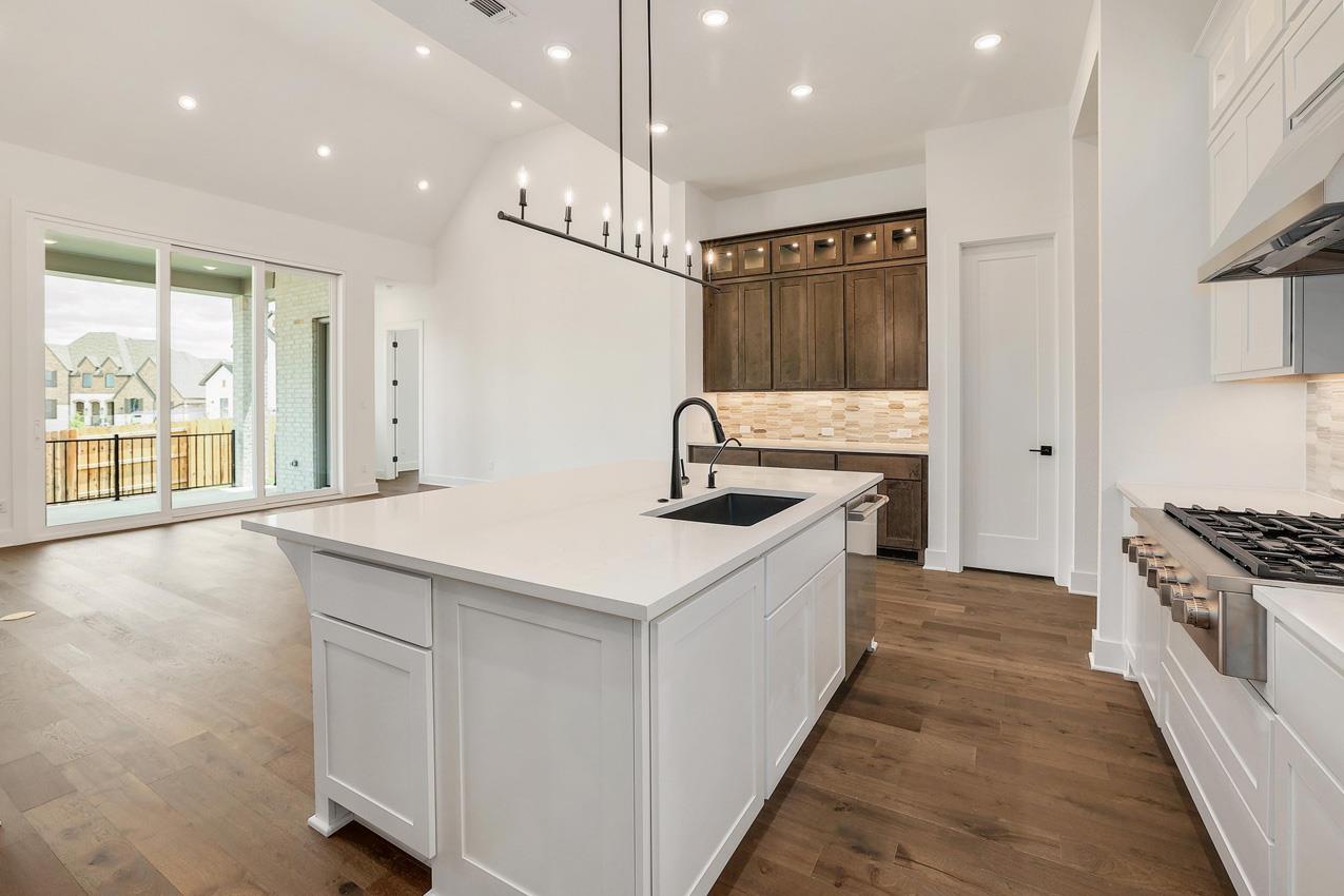 1604 Lilly Grace Bnd, Leander, TX 78641