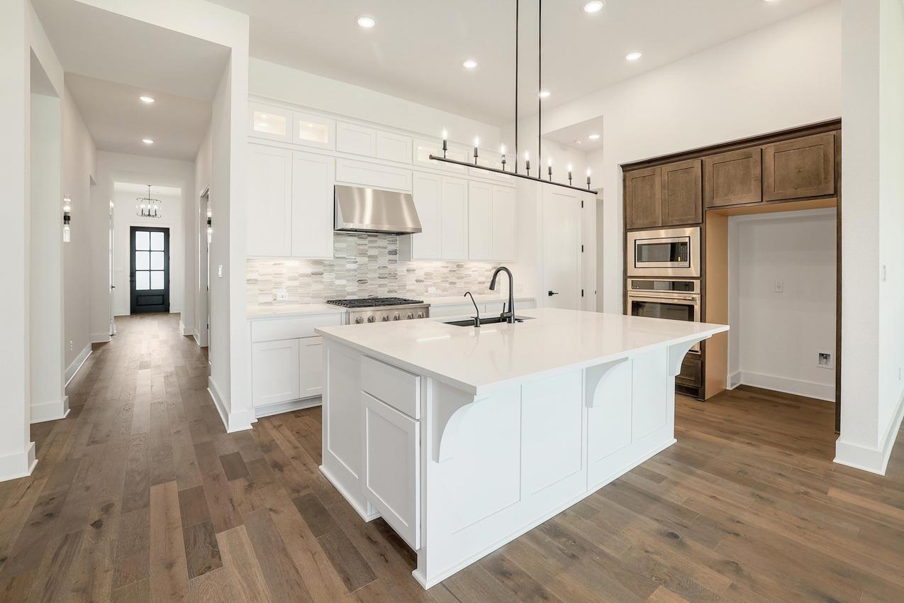 1604 Lilly Grace Bnd, Leander, TX 78641