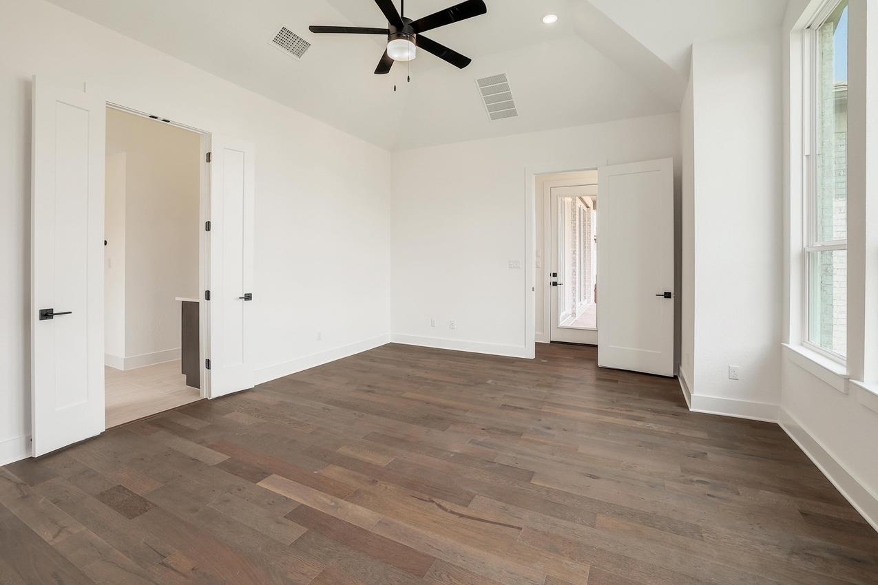 1604 Lilly Grace Bnd, Leander, TX 78641