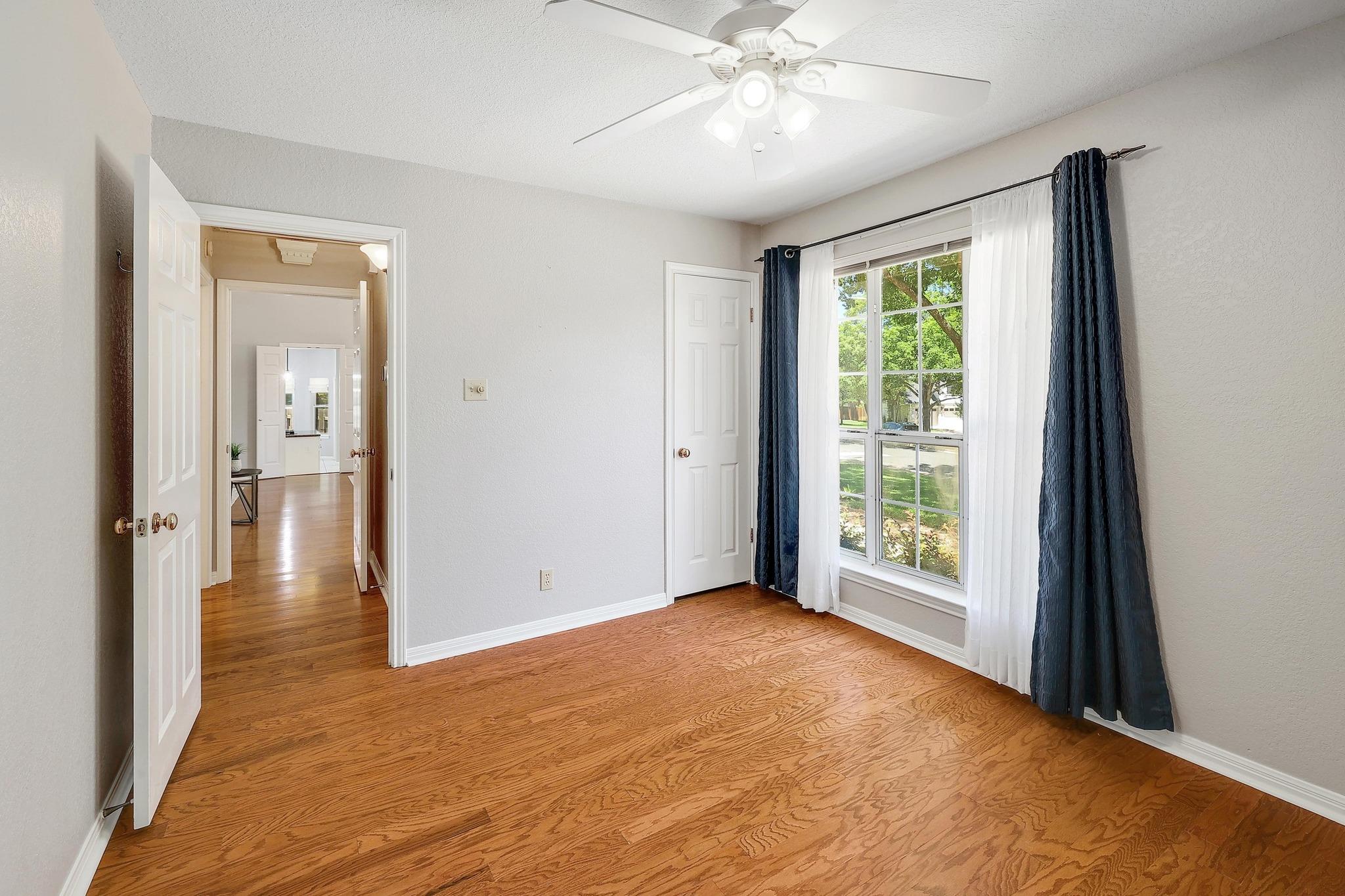 5831 Tributary Ridge Dr, Austin, TX 78759