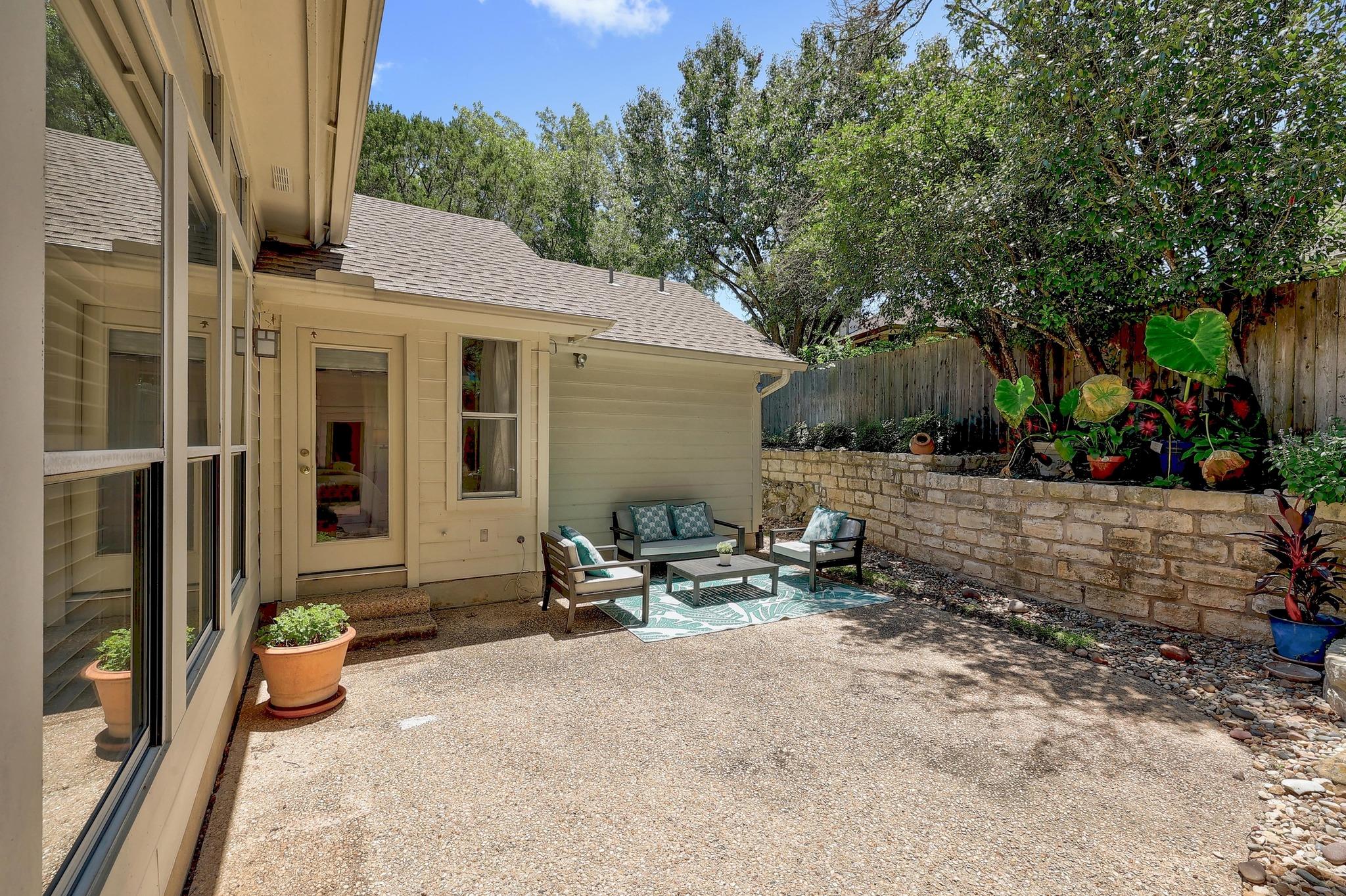 5831 Tributary Ridge Dr, Austin, TX 78759