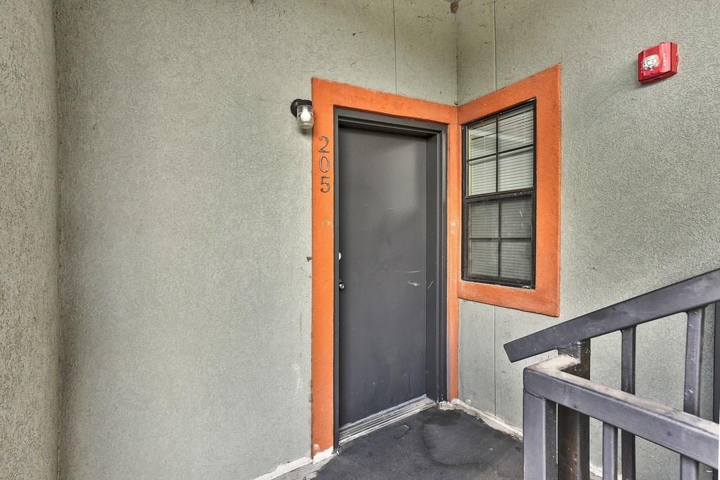 420 N Pleasant Valley Rd # 201, Austin, TX 78702