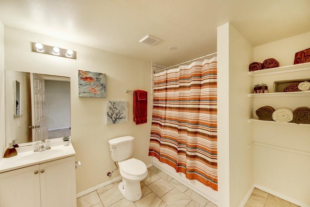 420 N Pleasant Valley Rd # 201, Austin, TX 78702