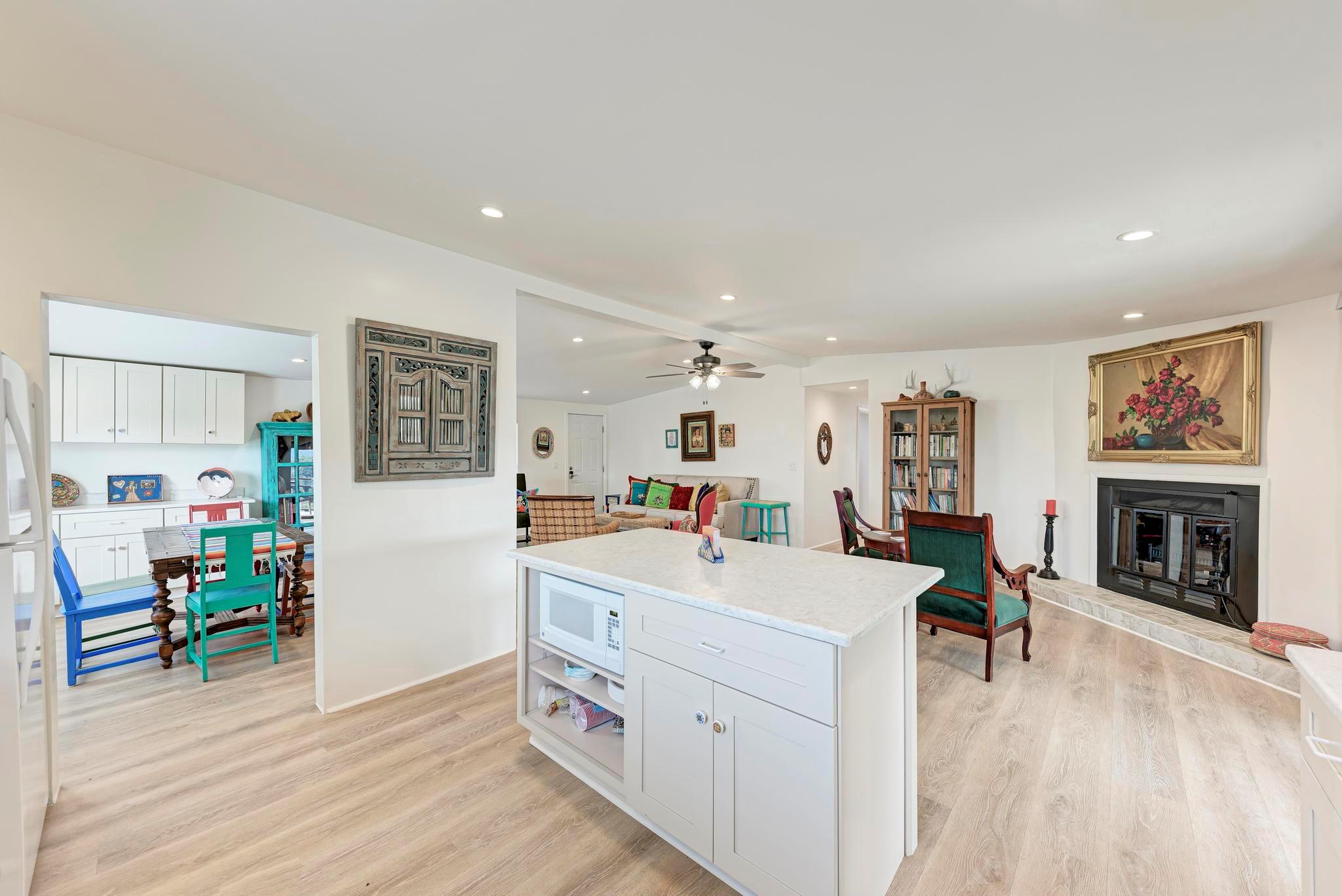 1395 Mountain Creek Rd, Marble Falls, TX 78654