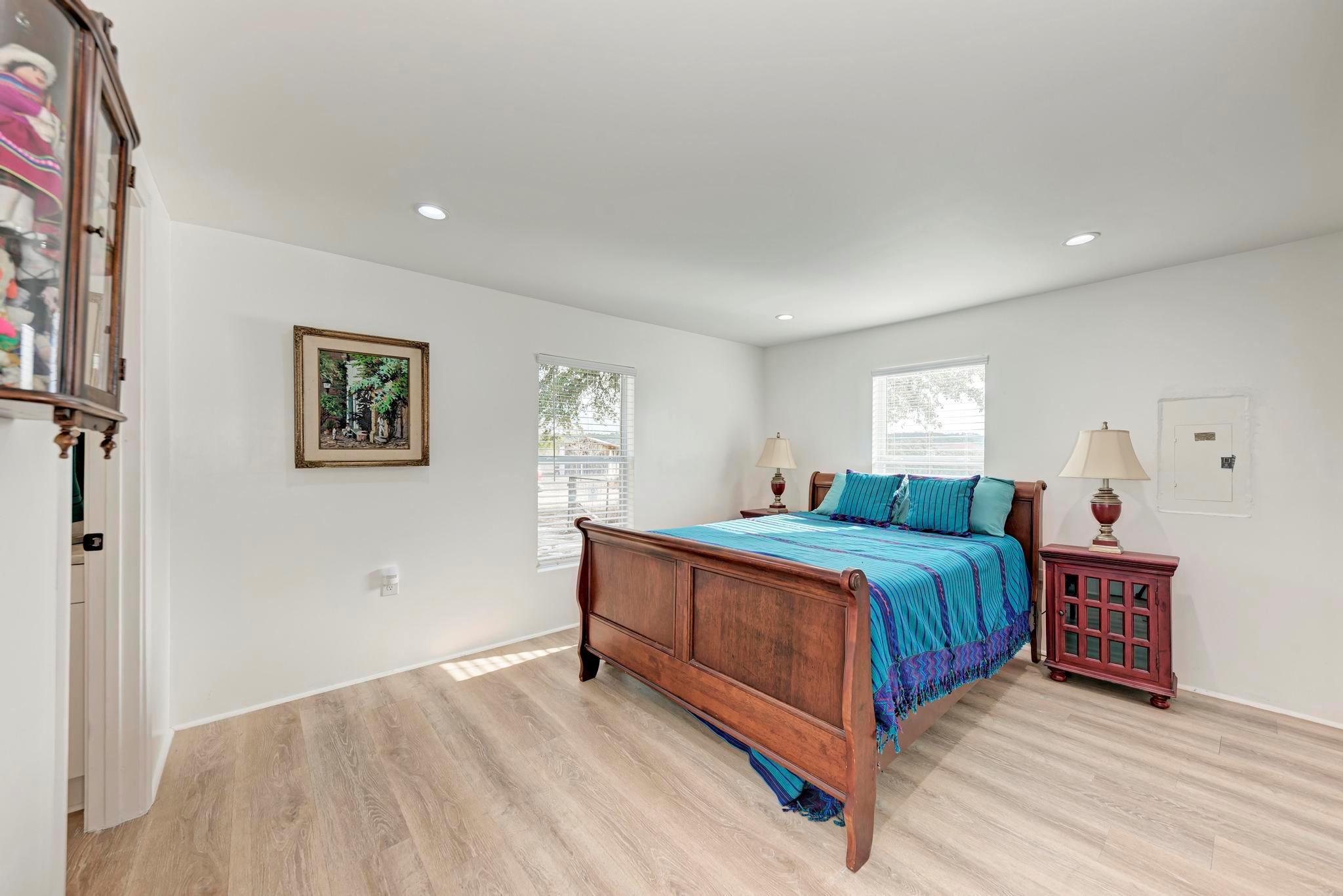1395 Mountain Creek Rd, Marble Falls, TX 78654