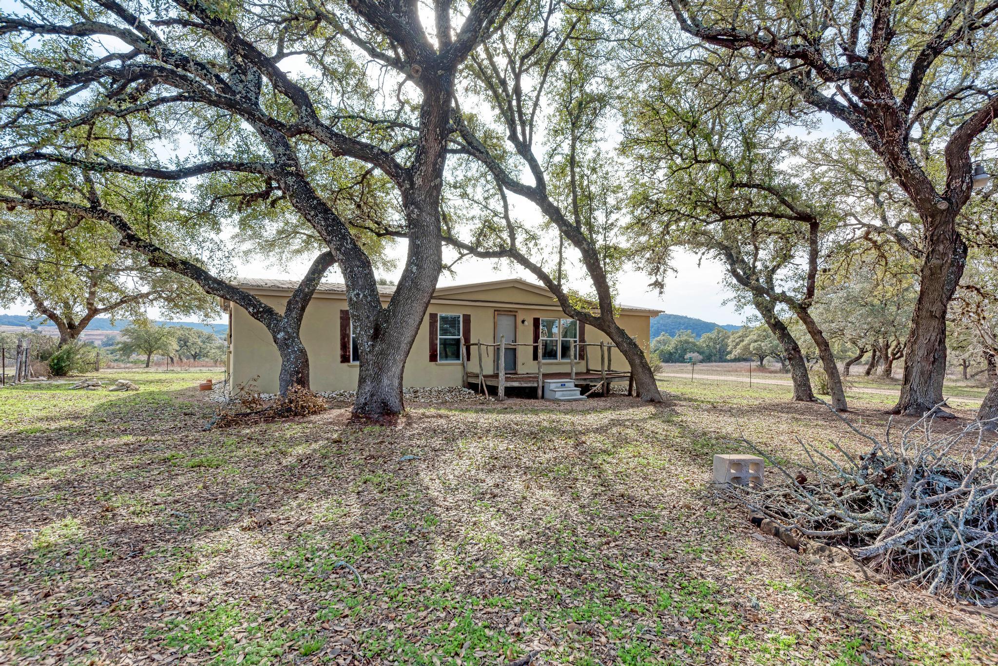 1395 Mountain Creek Rd, Marble Falls, TX 78654