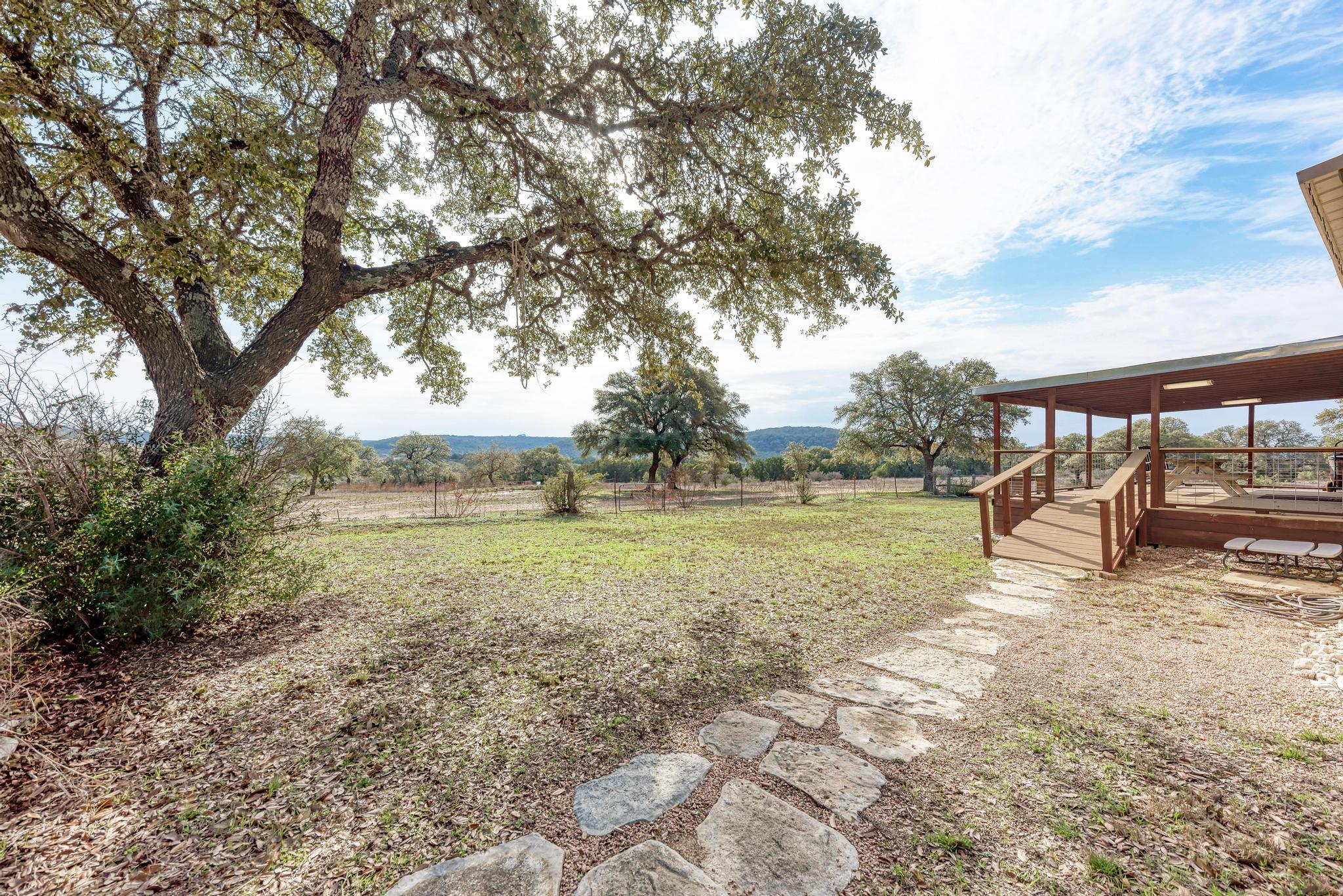 1395 Mountain Creek Rd, Marble Falls, TX 78654