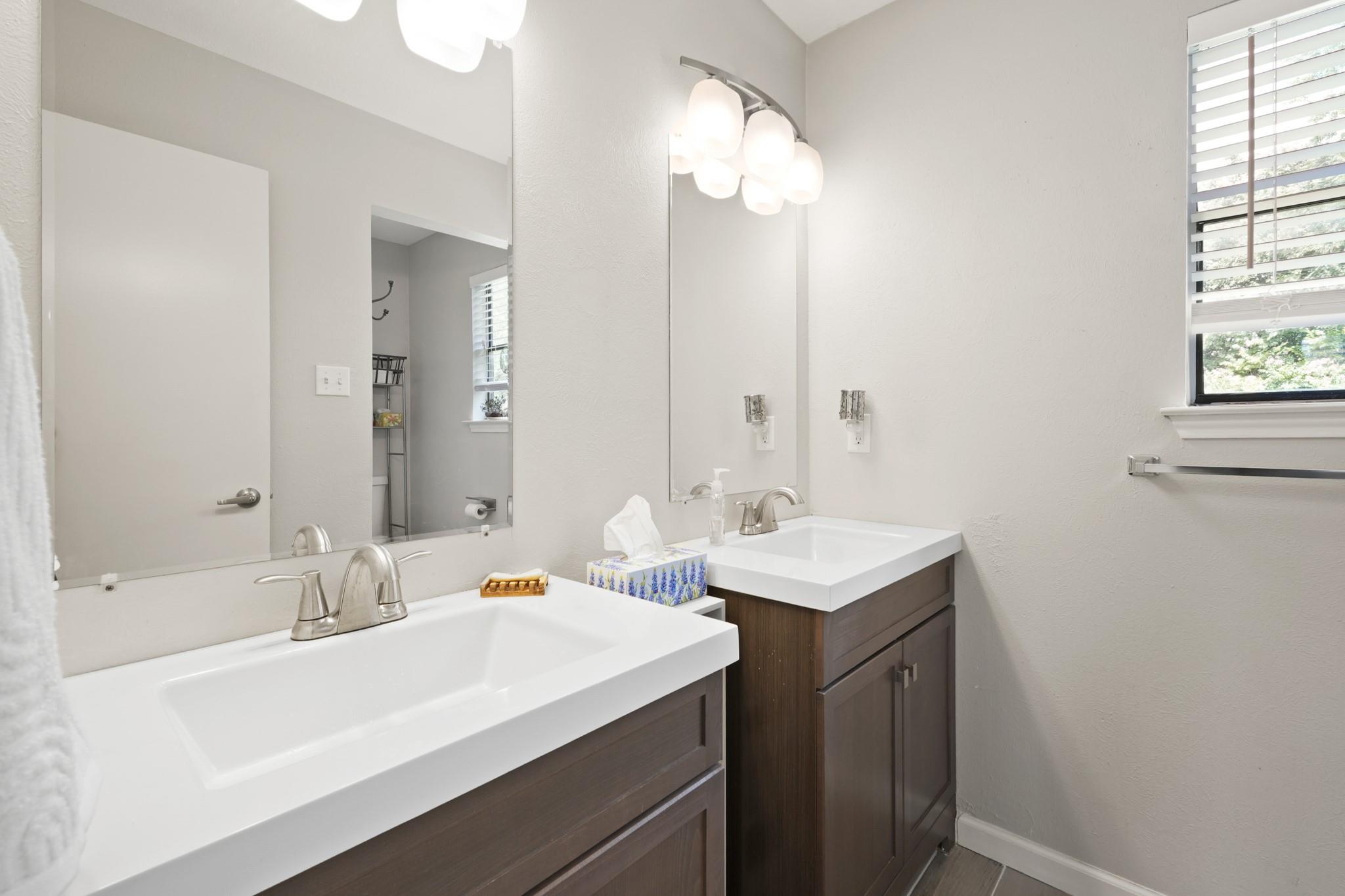 1316 Deupree Dr, Austin, TX 78753
