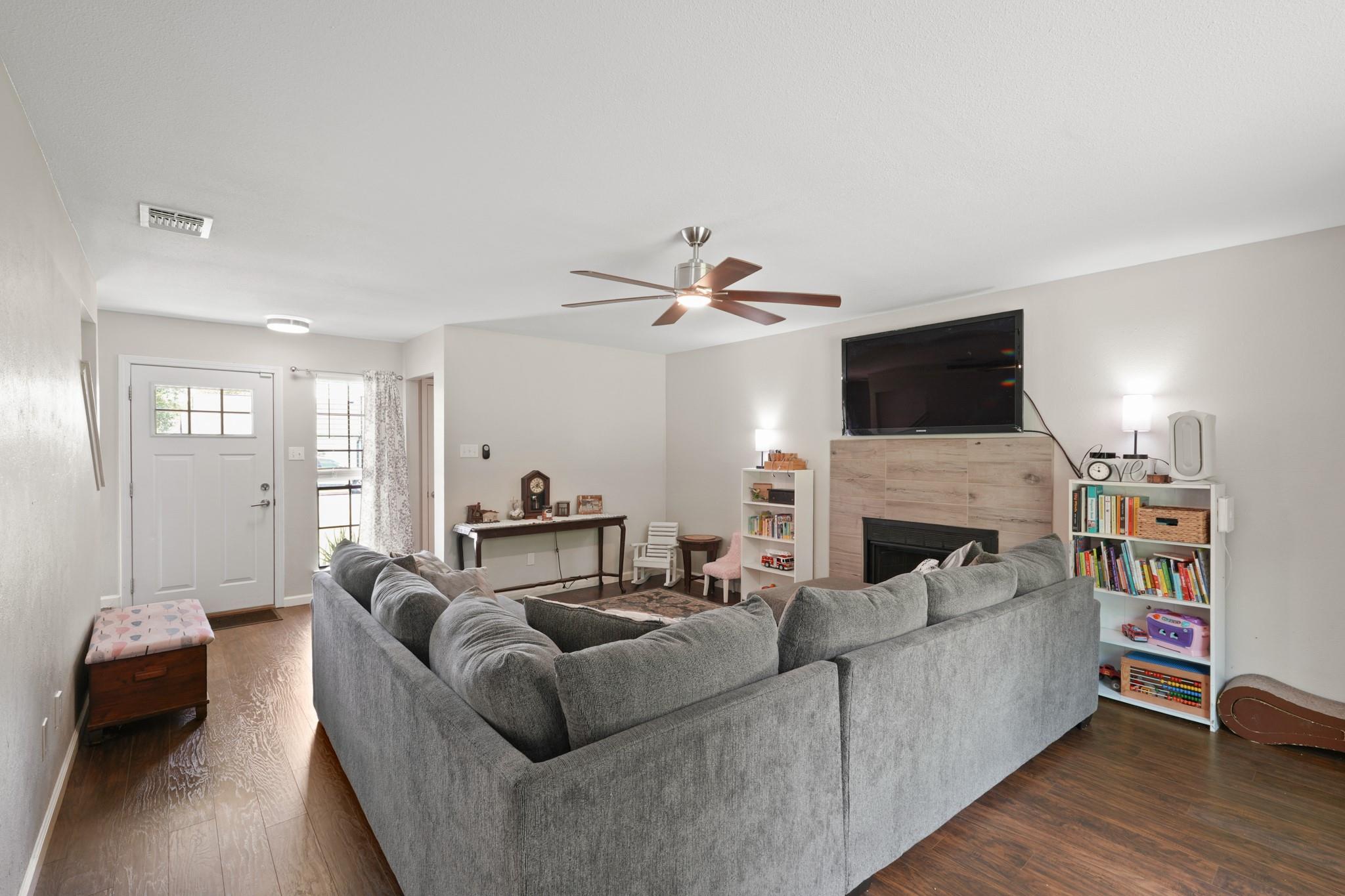 1316 Deupree Dr, Austin, TX 78753