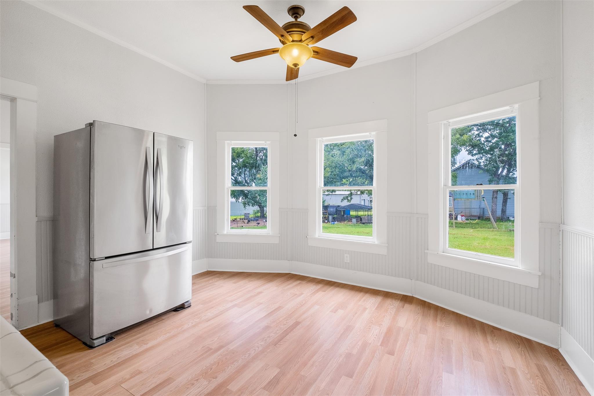 507 Ash St, Smithville, TX 78957