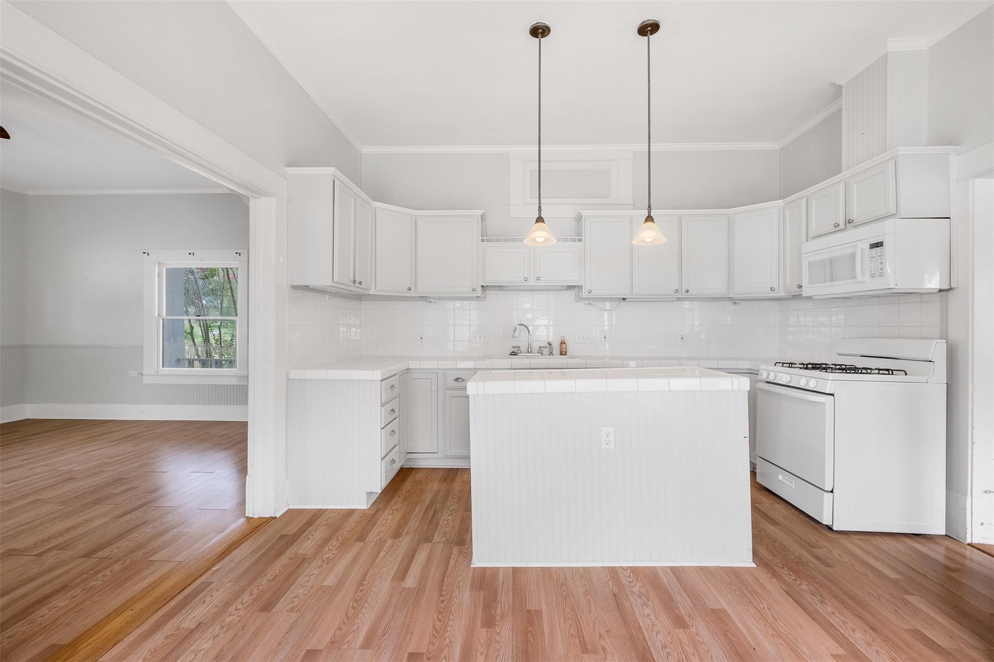 507 Ash St, Smithville, TX 78957