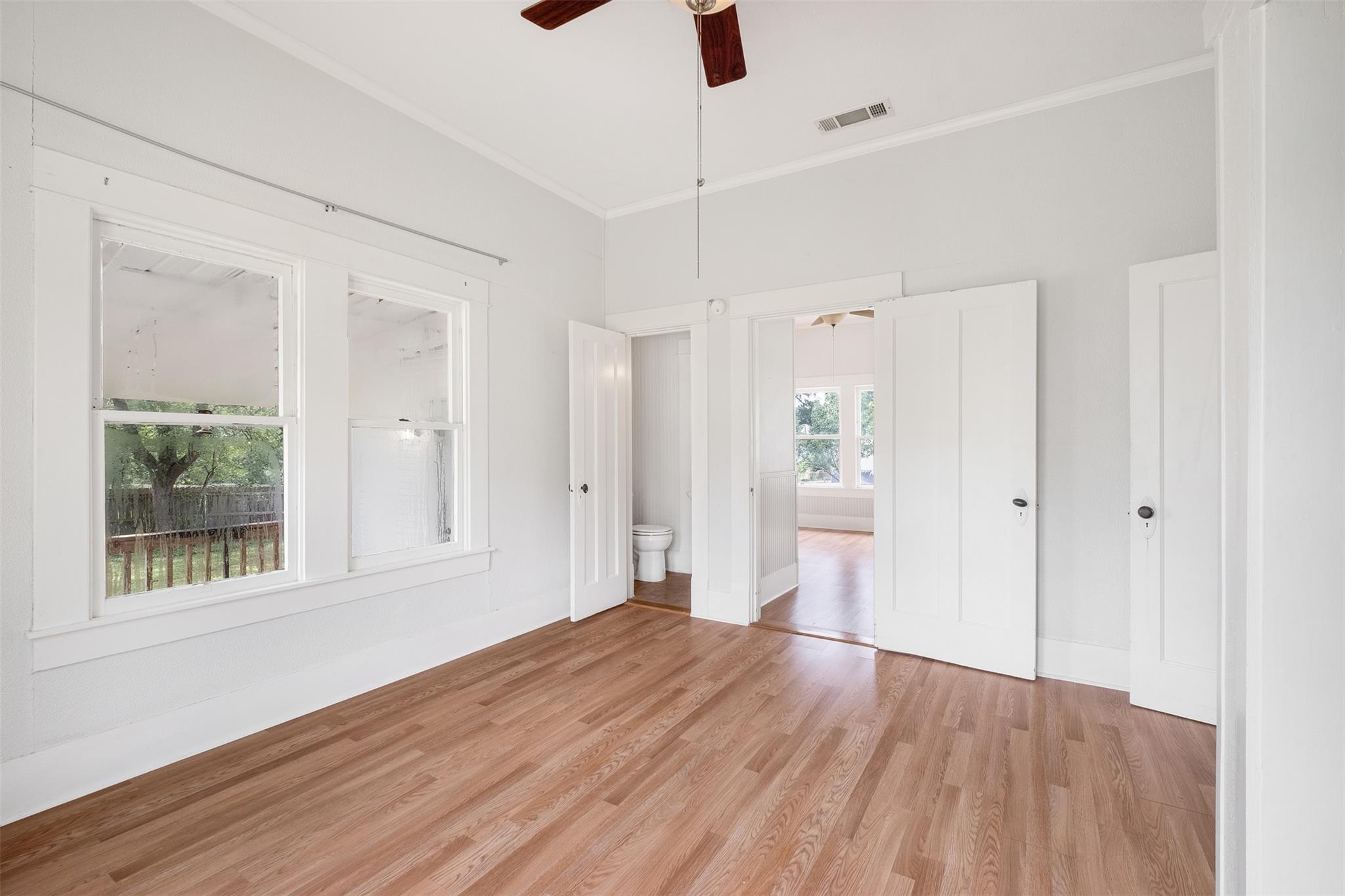 507 Ash St, Smithville, TX 78957