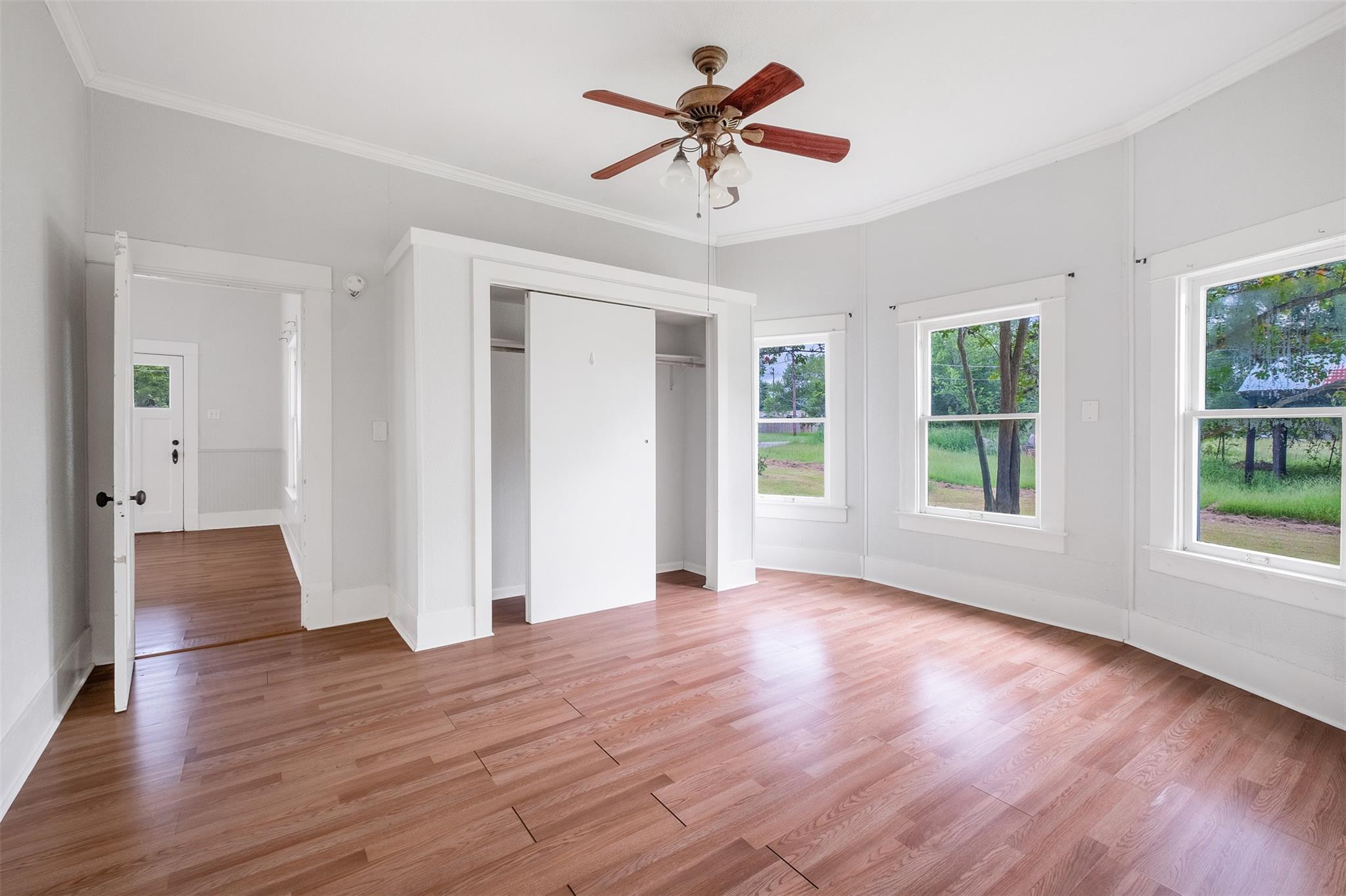 507 Ash St, Smithville, TX 78957
