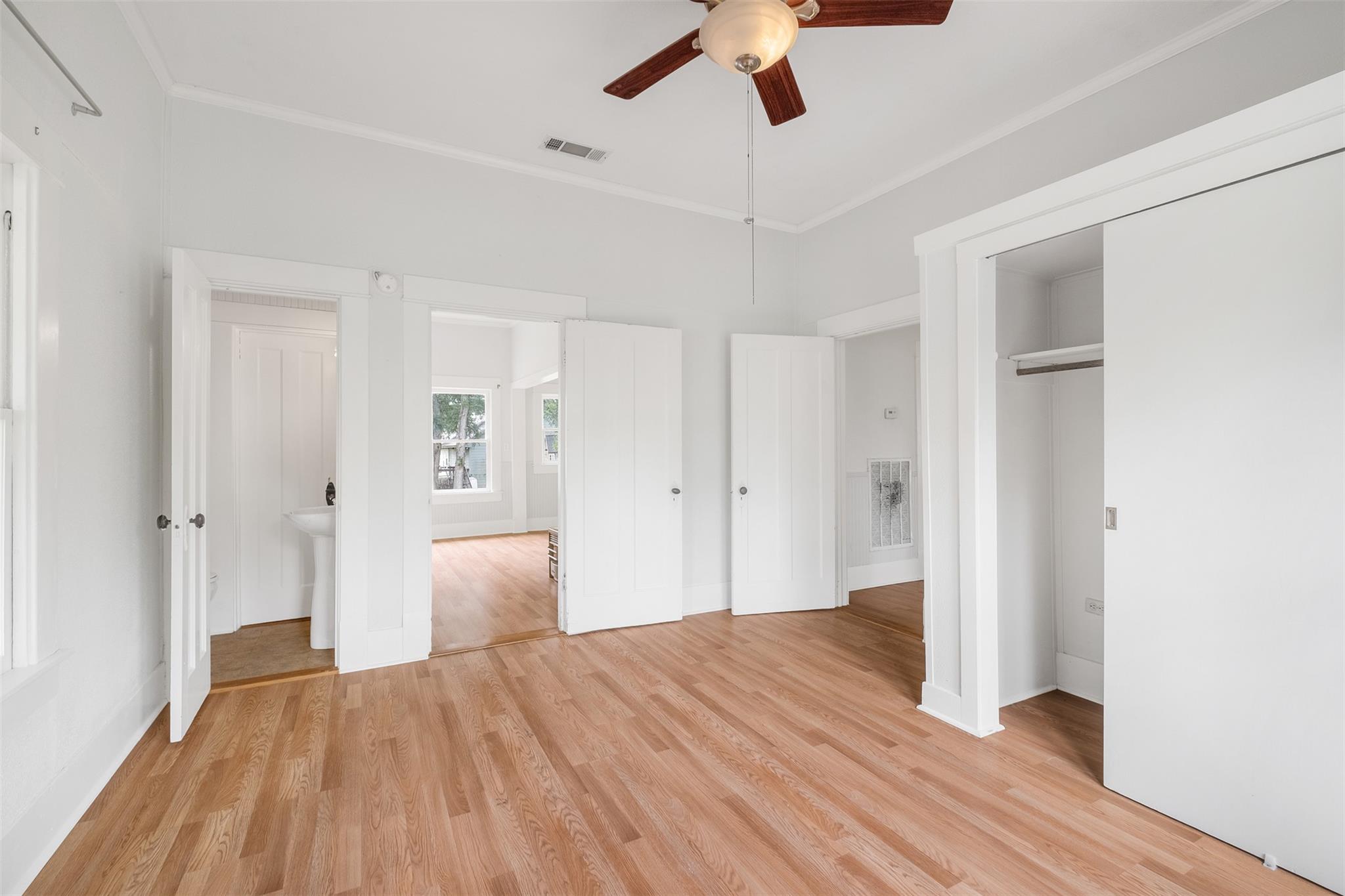 507 Ash St, Smithville, TX 78957