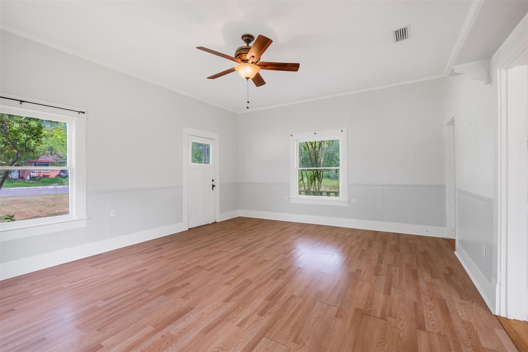 507 Ash St, Smithville, TX 78957