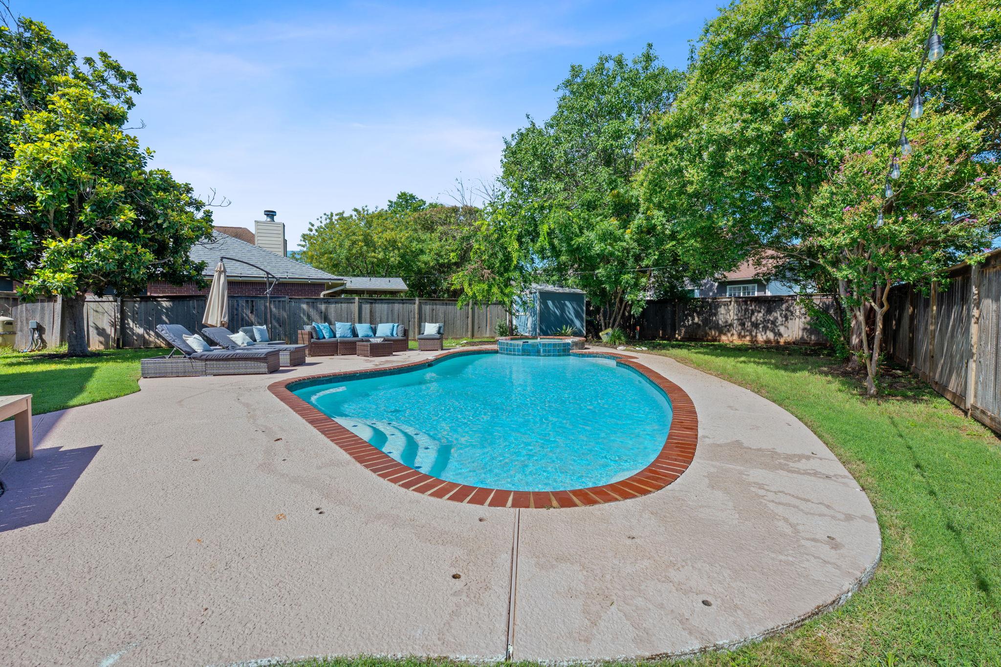 7604 Vail Valley Dr, Austin, TX 78749