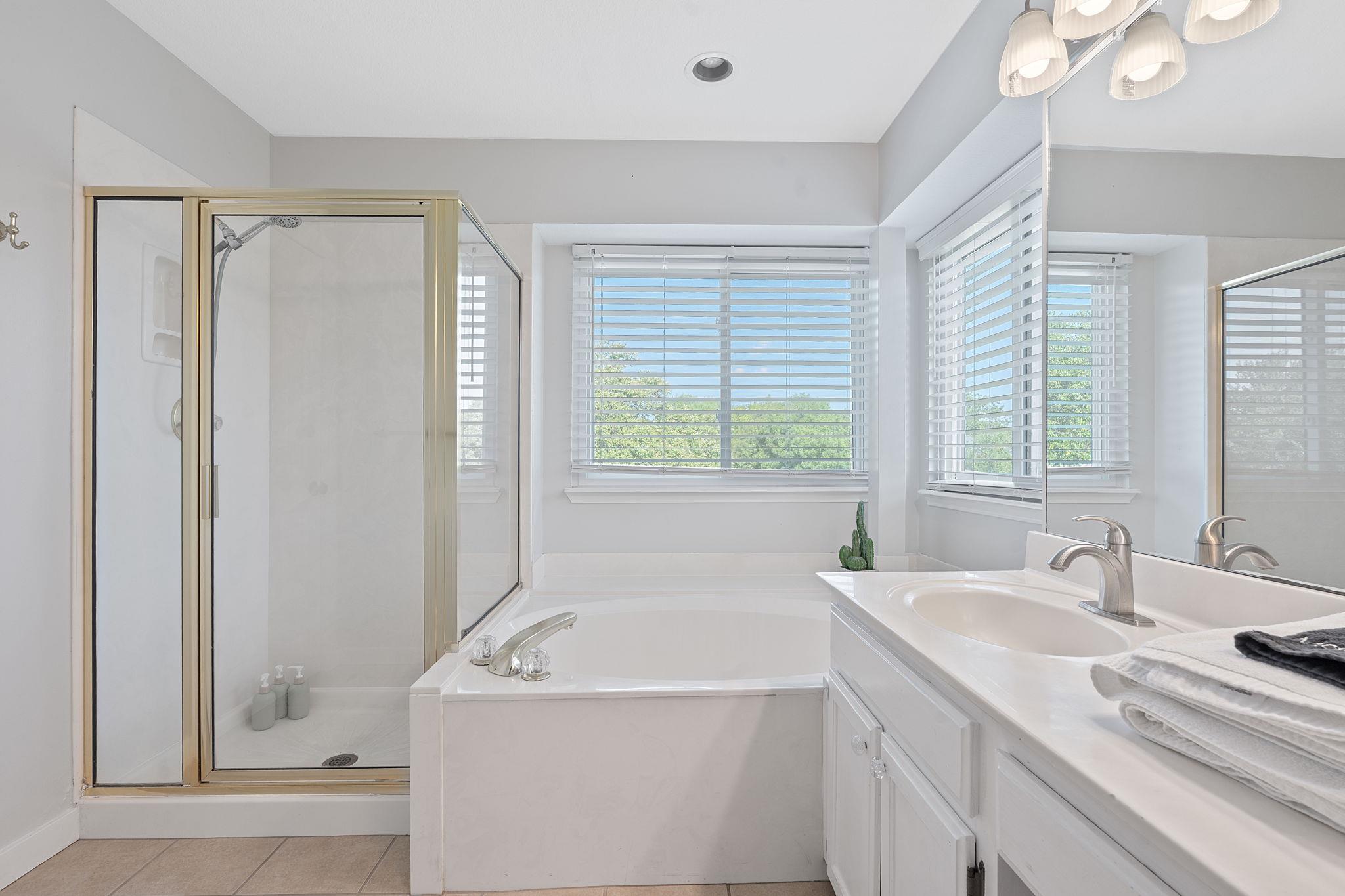 7604 Vail Valley Dr, Austin, TX 78749