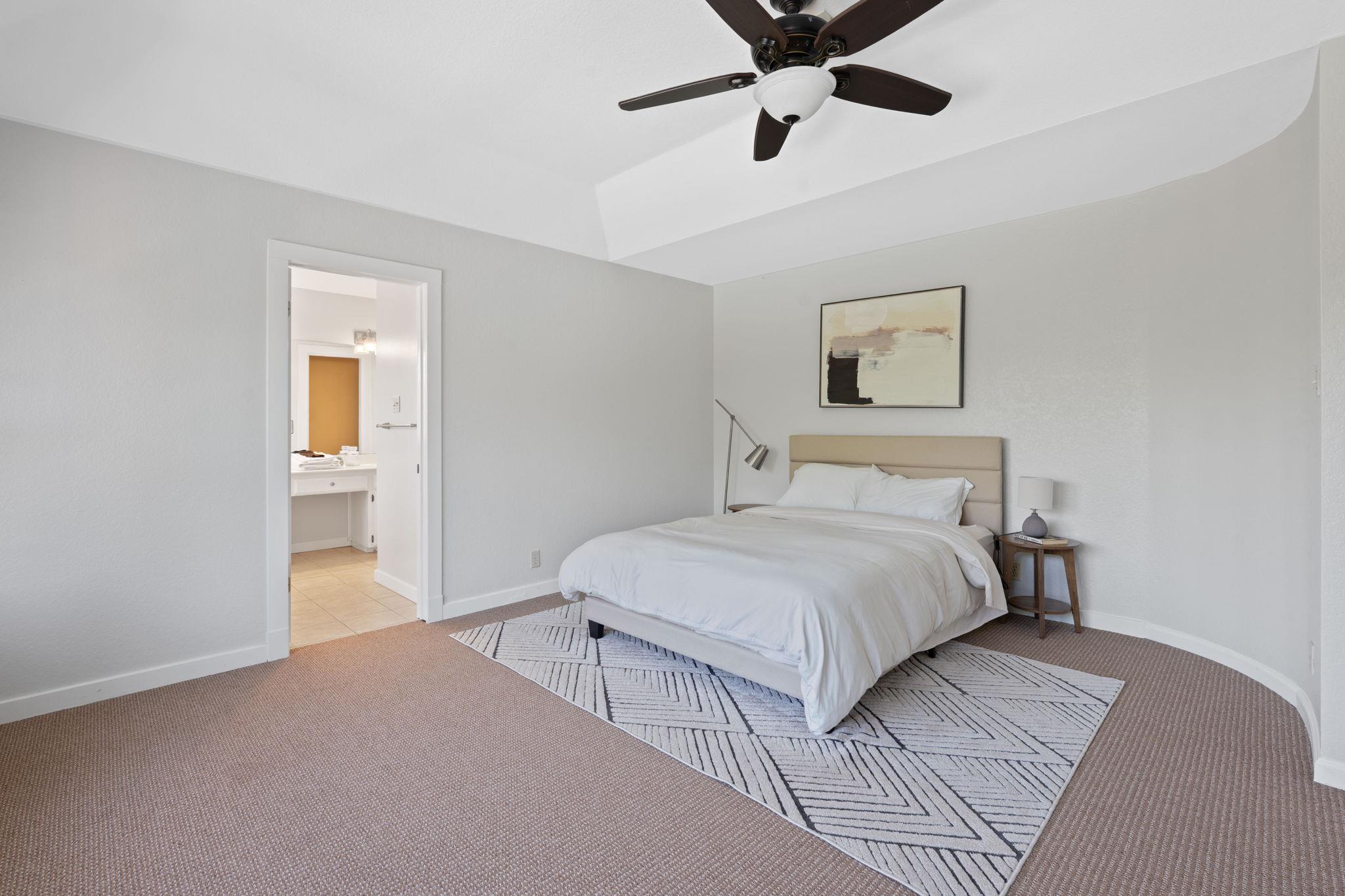 7604 Vail Valley Dr, Austin, TX 78749