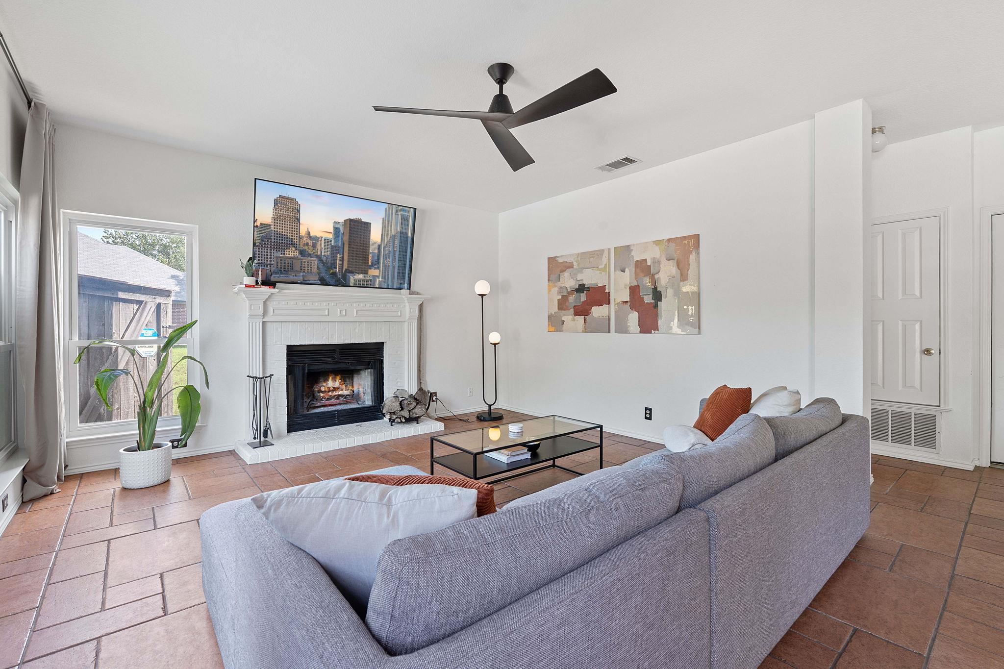 7604 Vail Valley Dr, Austin, TX 78749