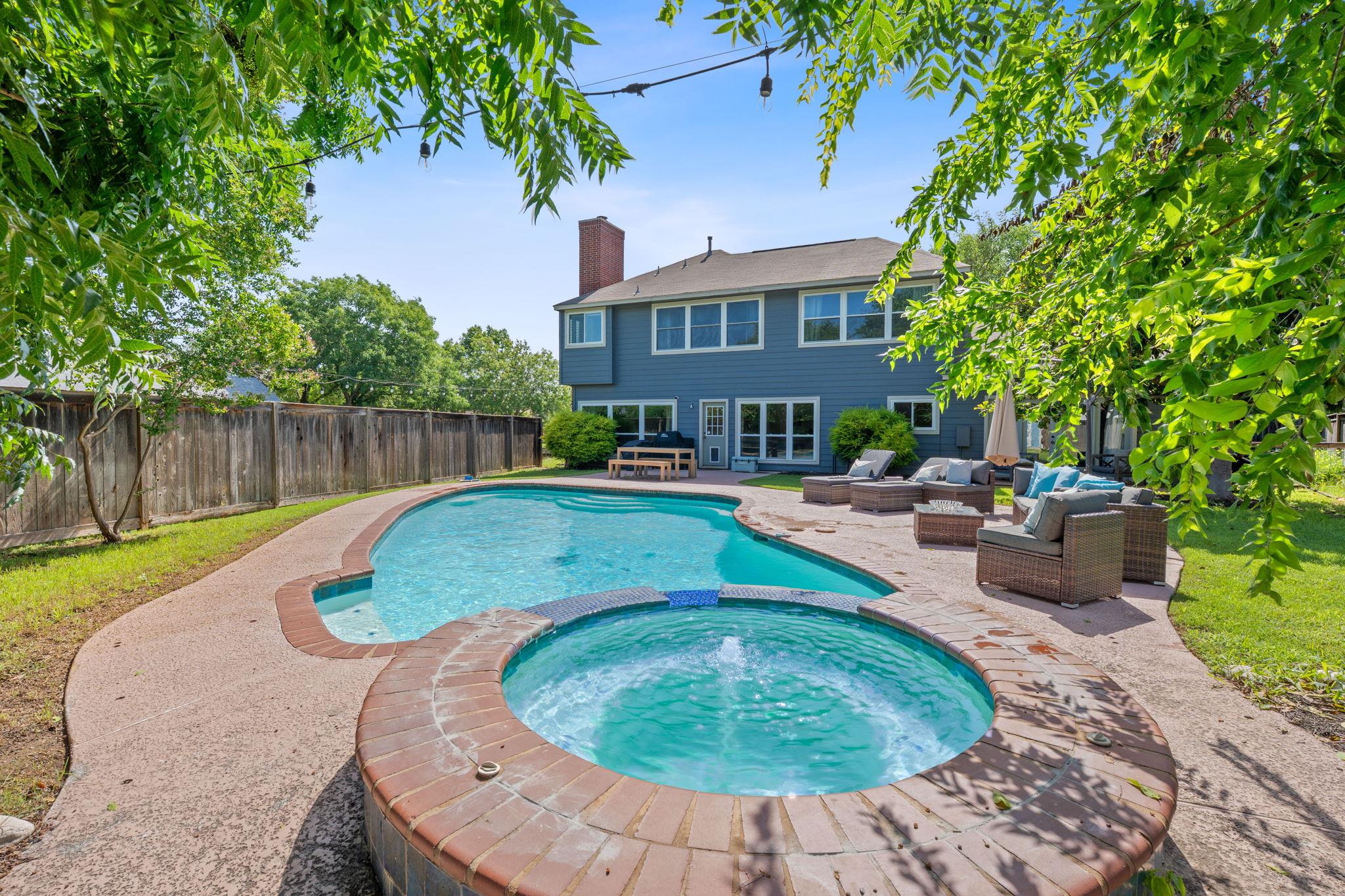 7604 Vail Valley Dr, Austin, TX 78749
