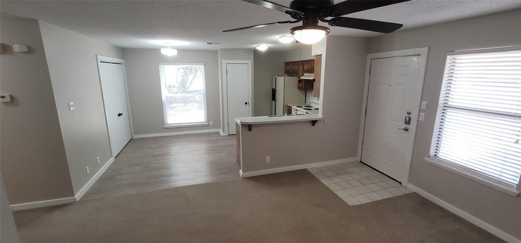 20800 Bonanza St # B, Lago Vista, TX 78645
