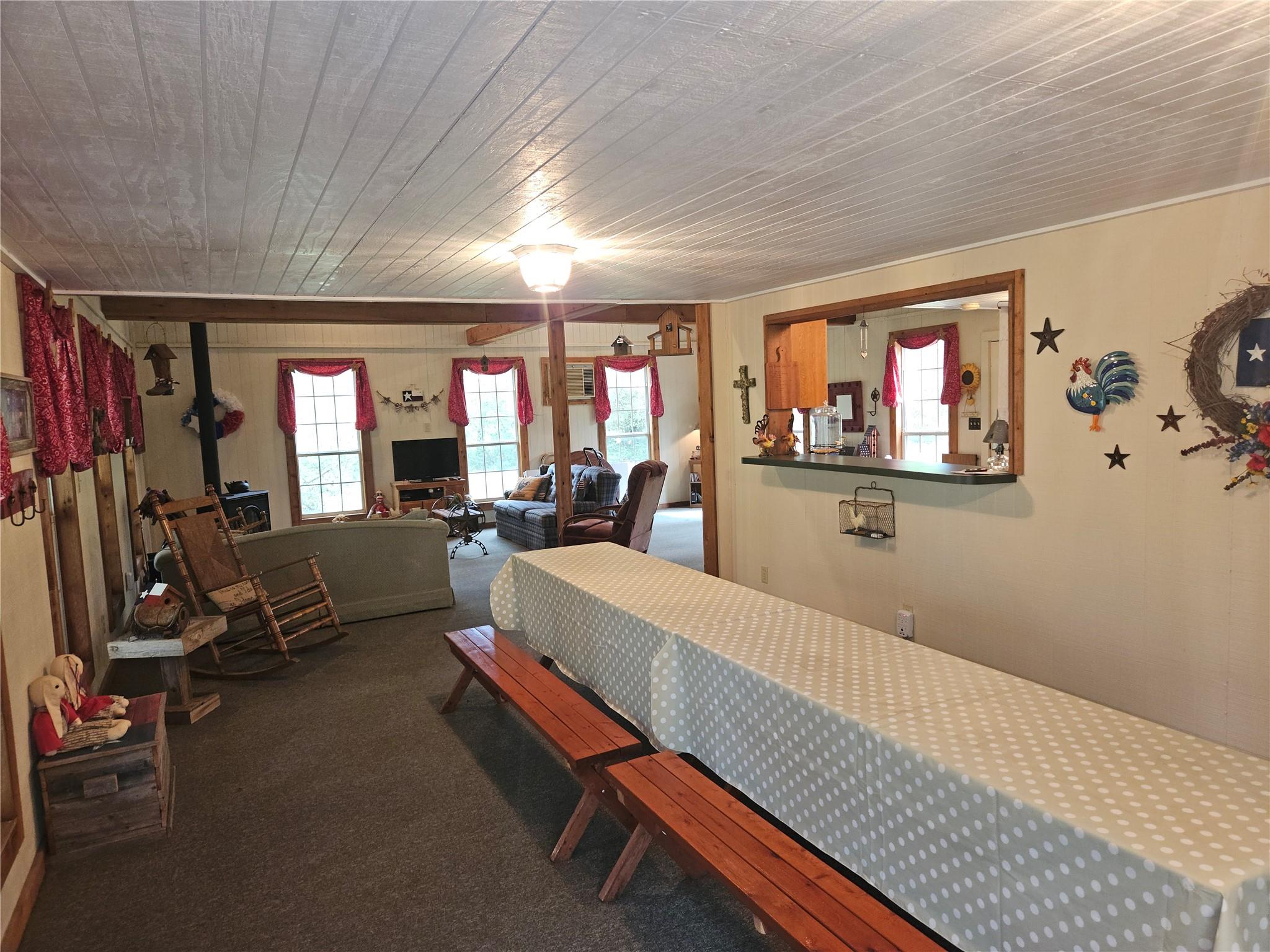 350 Oak Creek Trl, Thrall, TX 76578