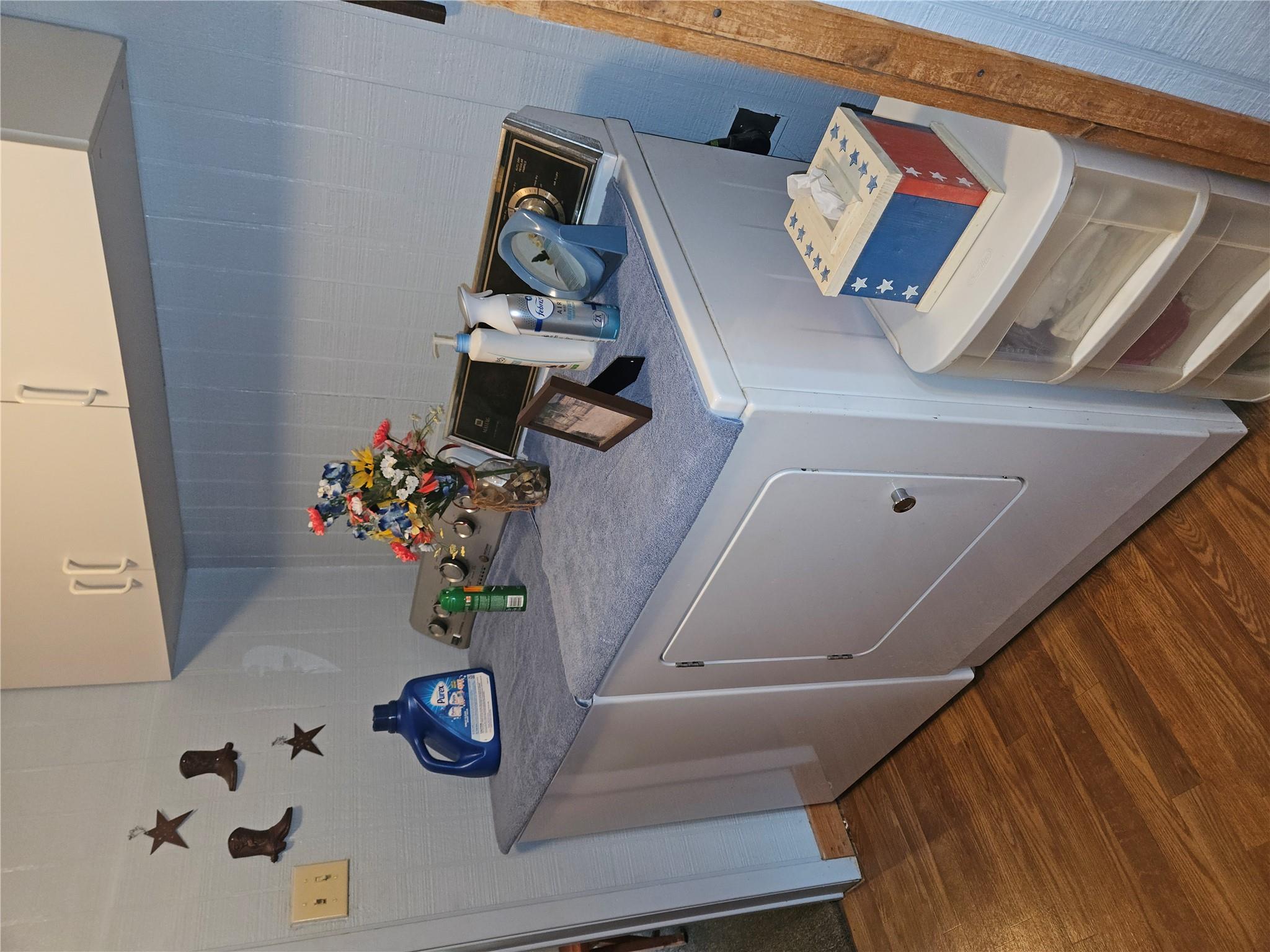 350 Oak Creek Trl, Thrall, TX 76578