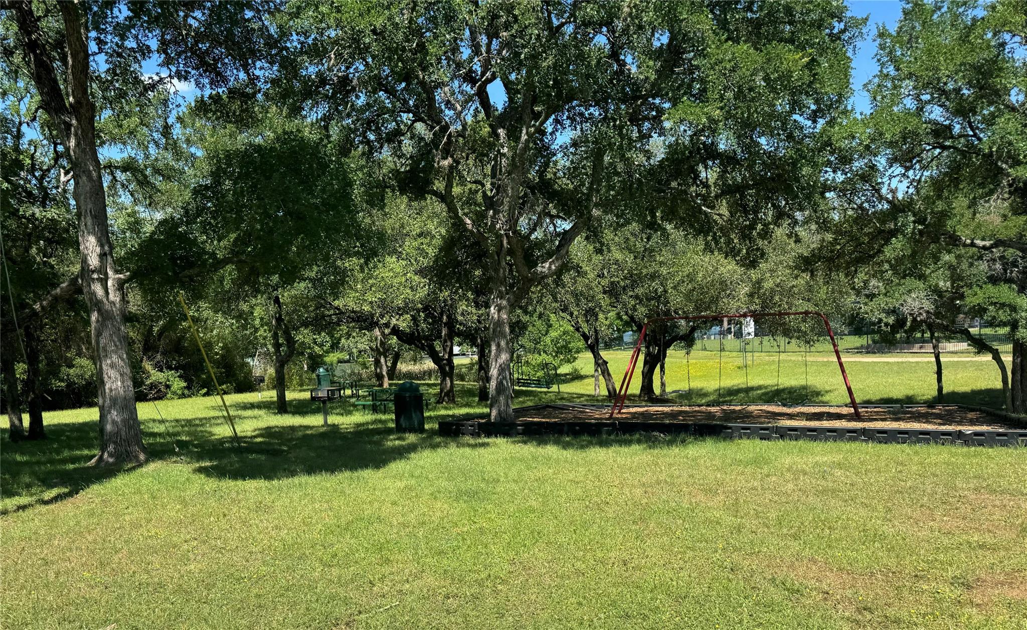 Lot 424 & 425 Oakhill Dr, Granite Shoals, TX 78654