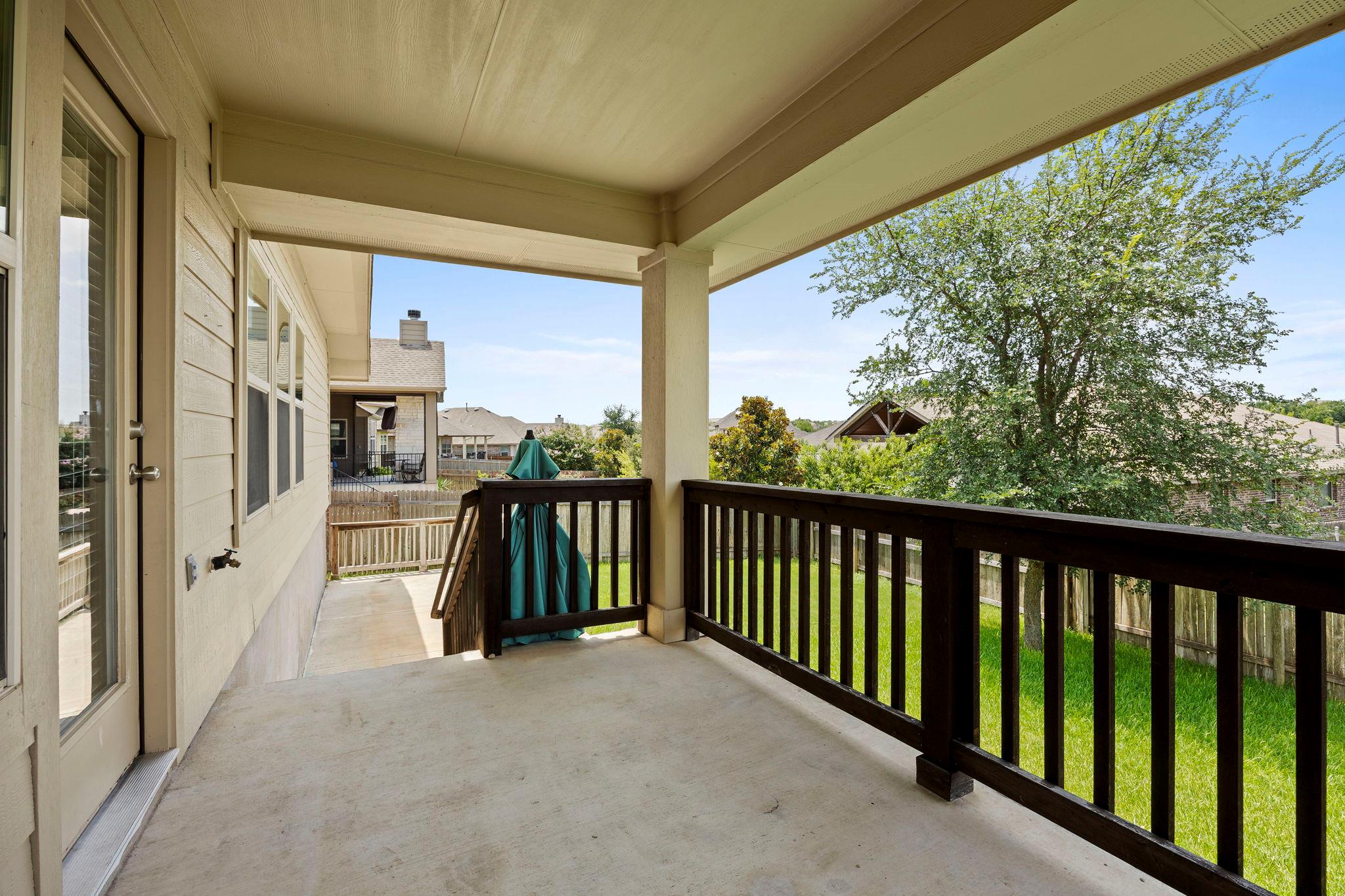 131 Mount Ellen St, Hutto, TX 78634