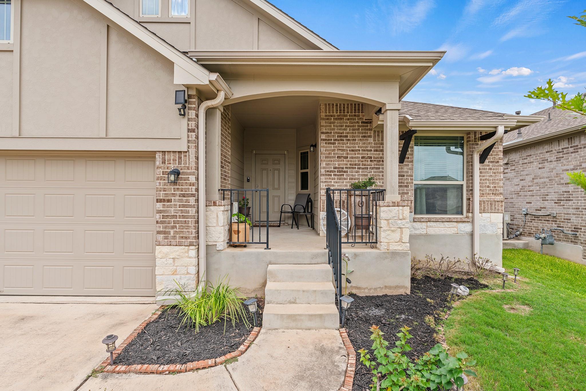 543 Tanda Ln, Hutto, TX 78634