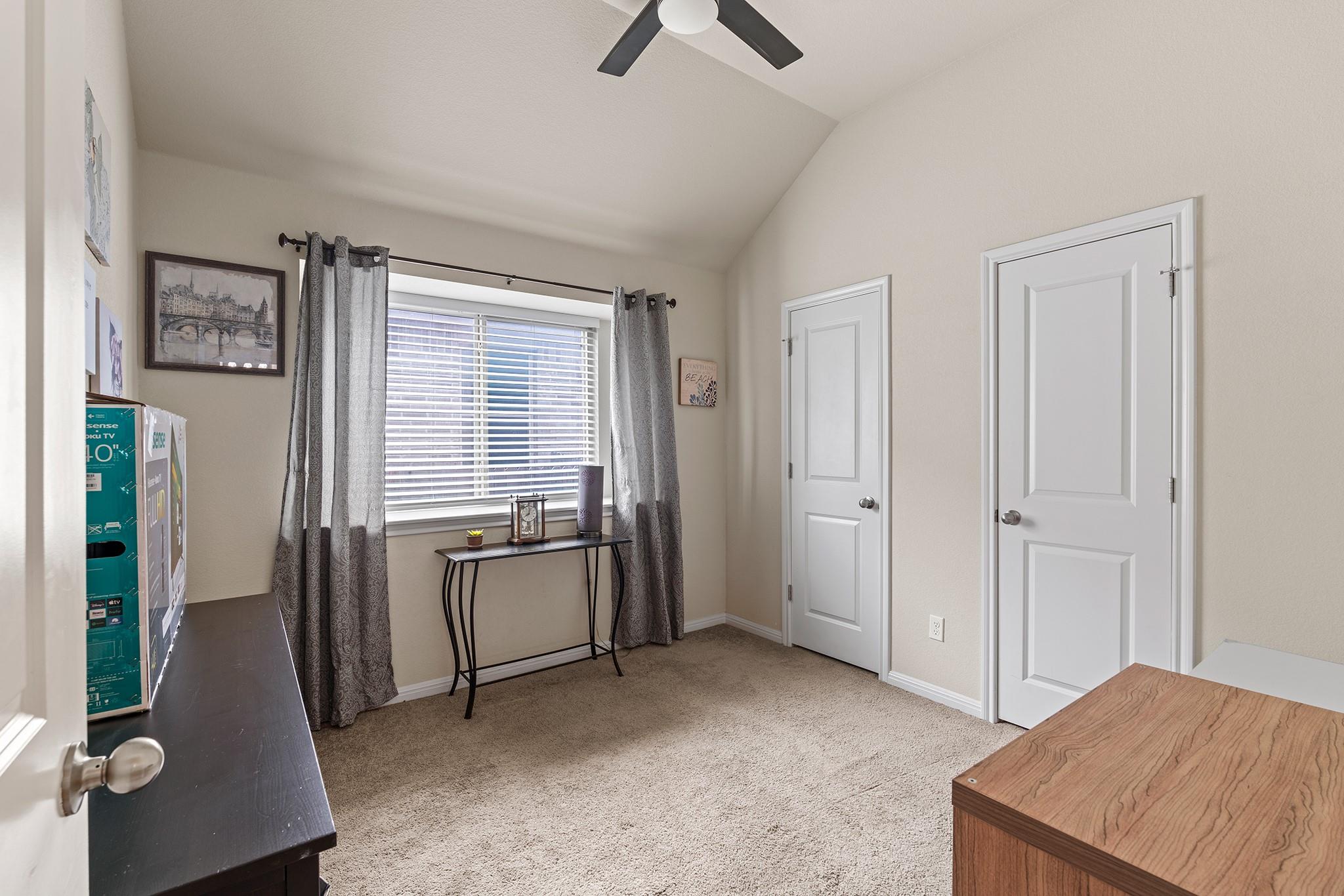 543 Tanda Ln, Hutto, TX 78634