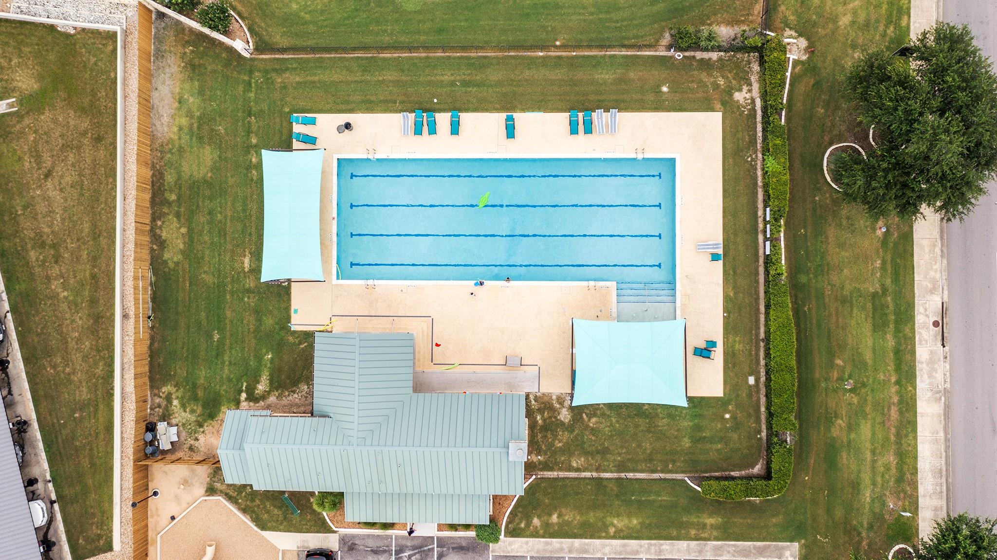 543 Tanda Ln, Hutto, TX 78634