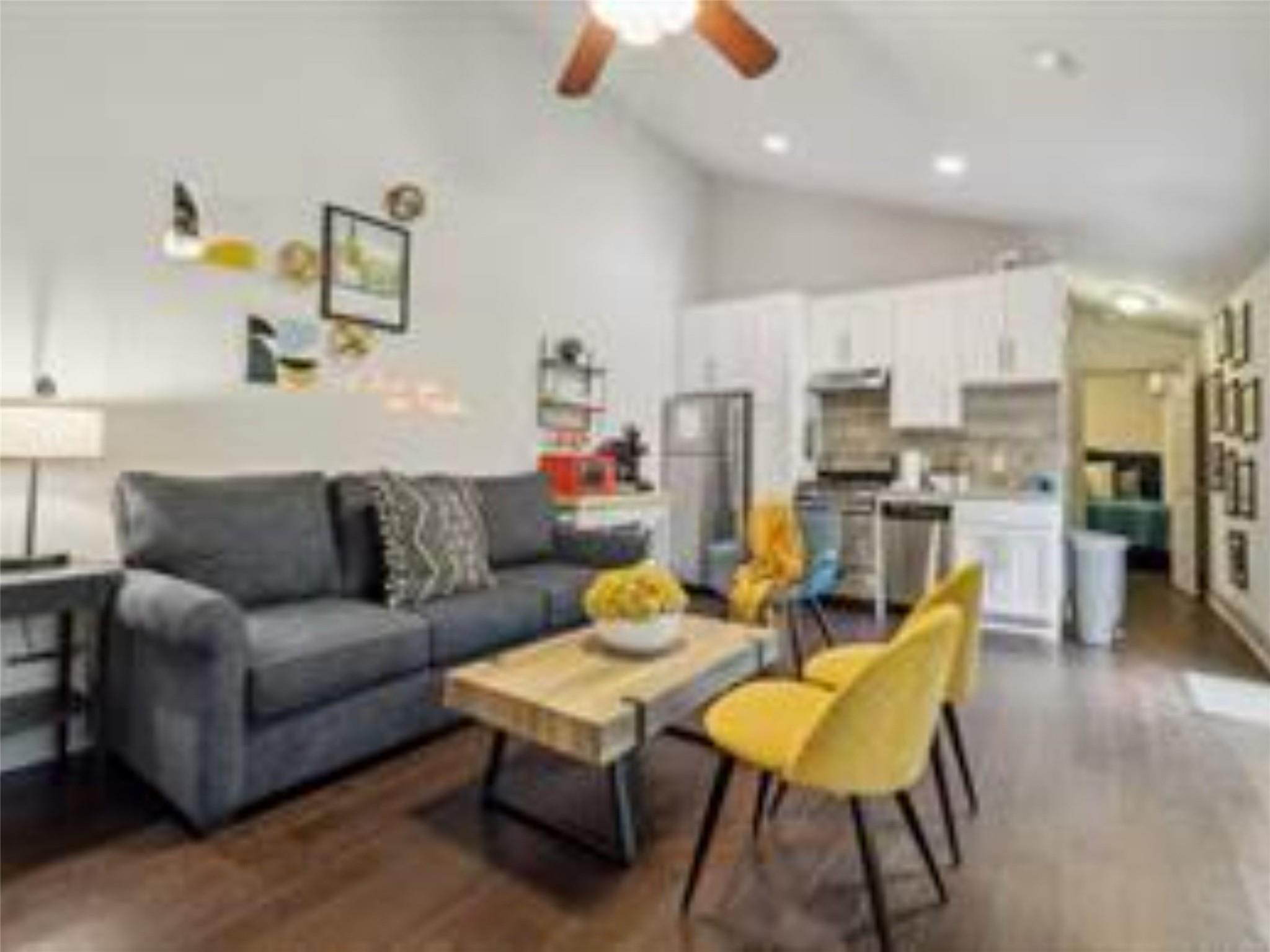 1139 1/2 Poquito Street St # 3, Austin, TX 78702