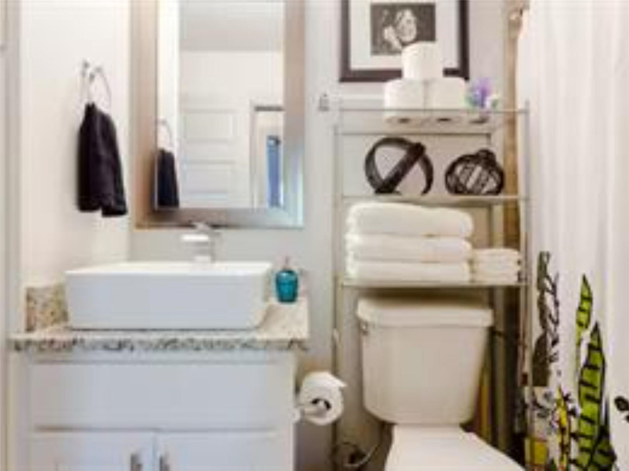 1139 1/2 Poquito Street St # 3, Austin, TX 78702