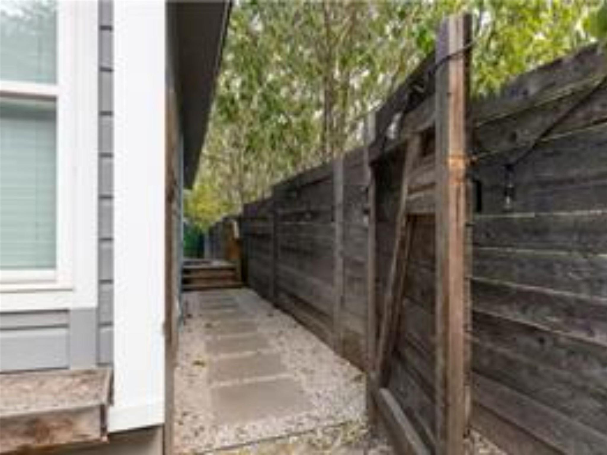 1139 1/2 Poquito Street St # 3, Austin, TX 78702