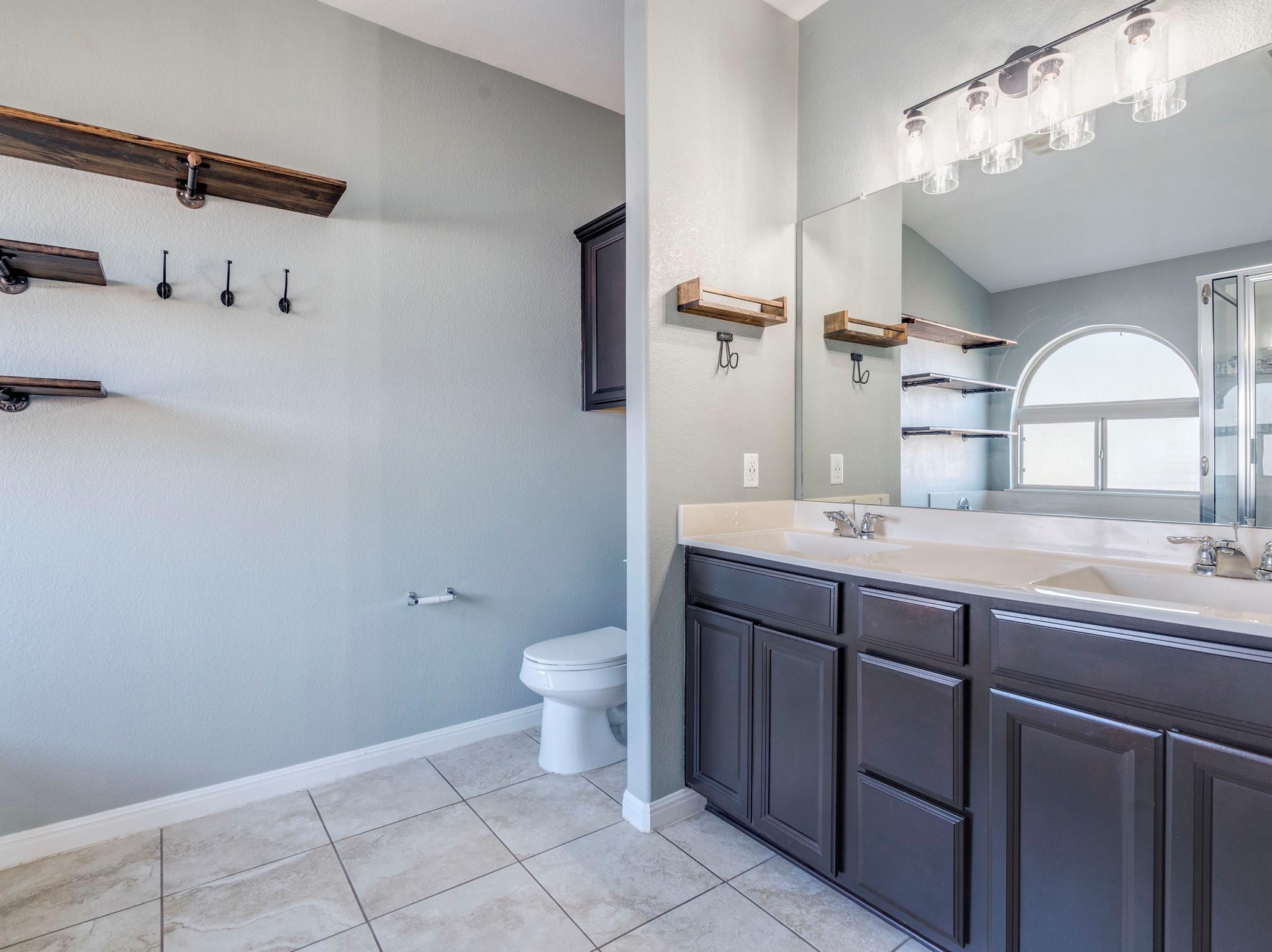 508 Alsatian Ln, Leander, TX 78641