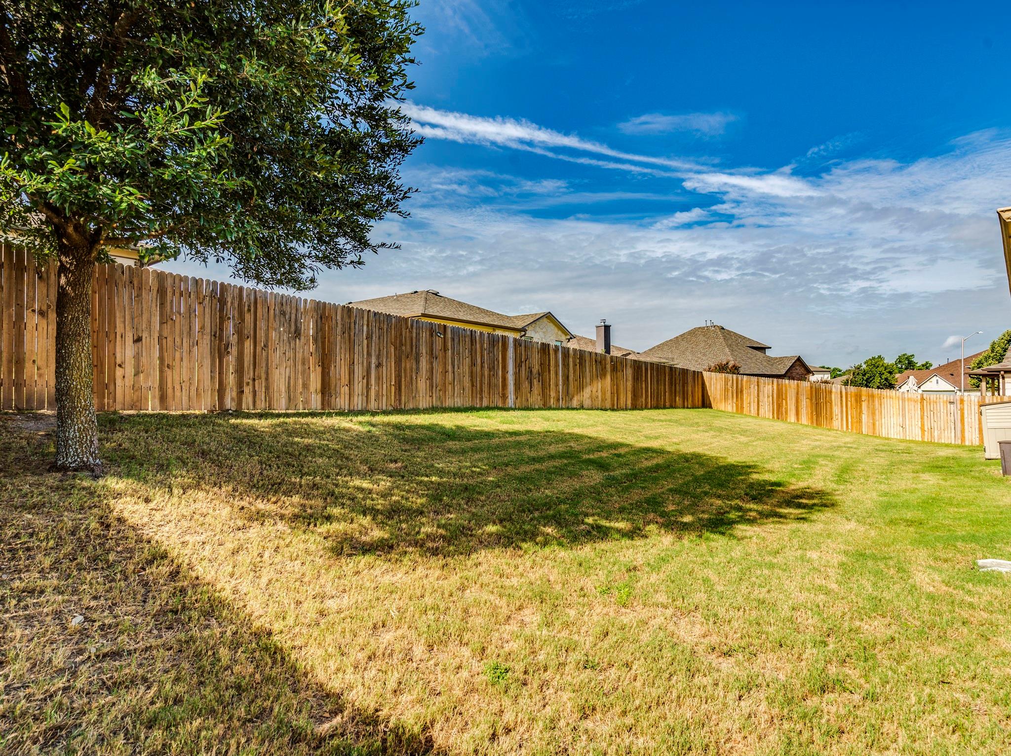 508 Alsatian Ln, Leander, TX 78641