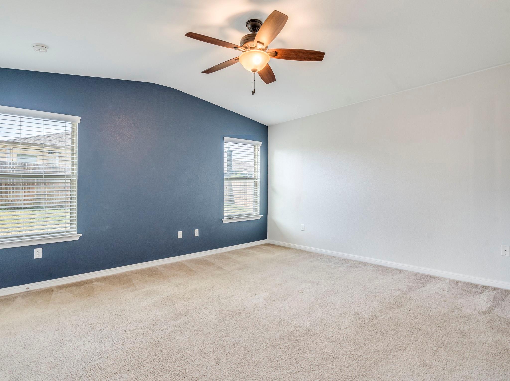 508 Alsatian Ln, Leander, TX 78641