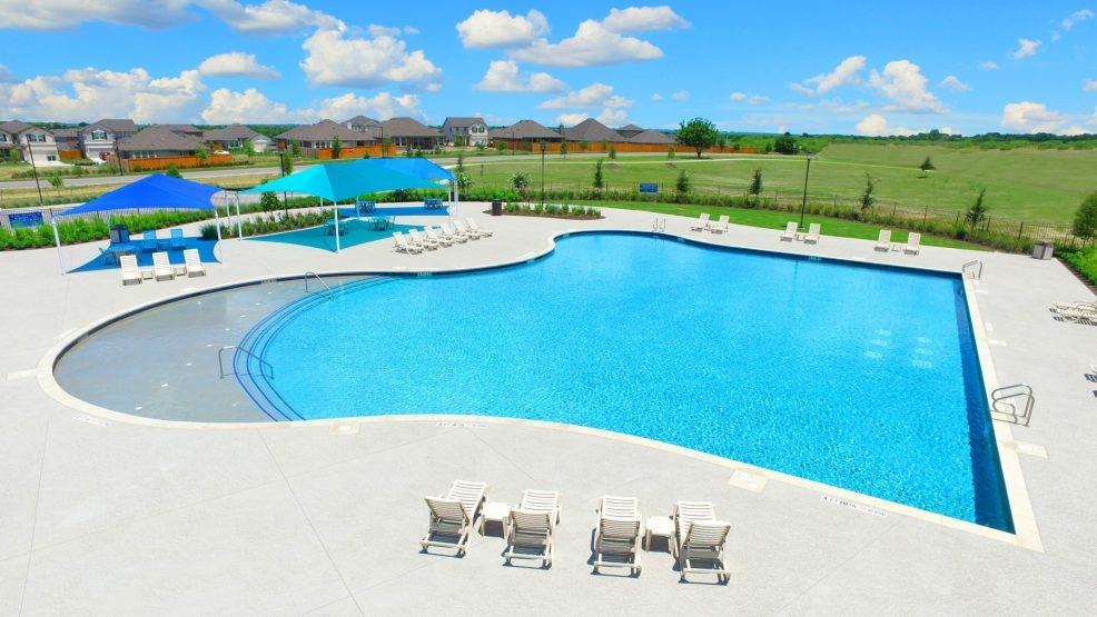 198 Shackleton Dr, Kyle, TX 78640