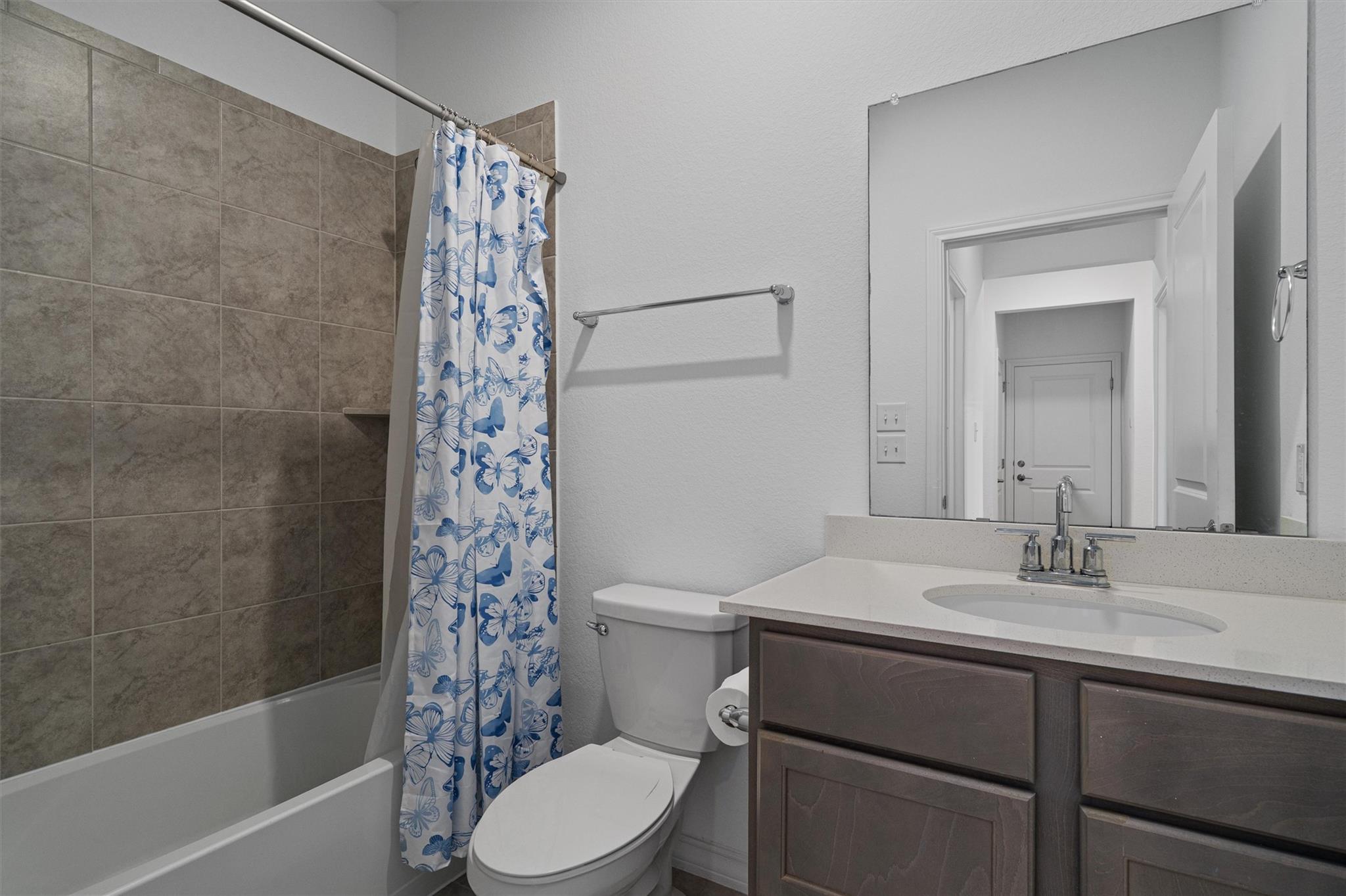 213 Stinchcomb Rd, Hutto, TX 78634